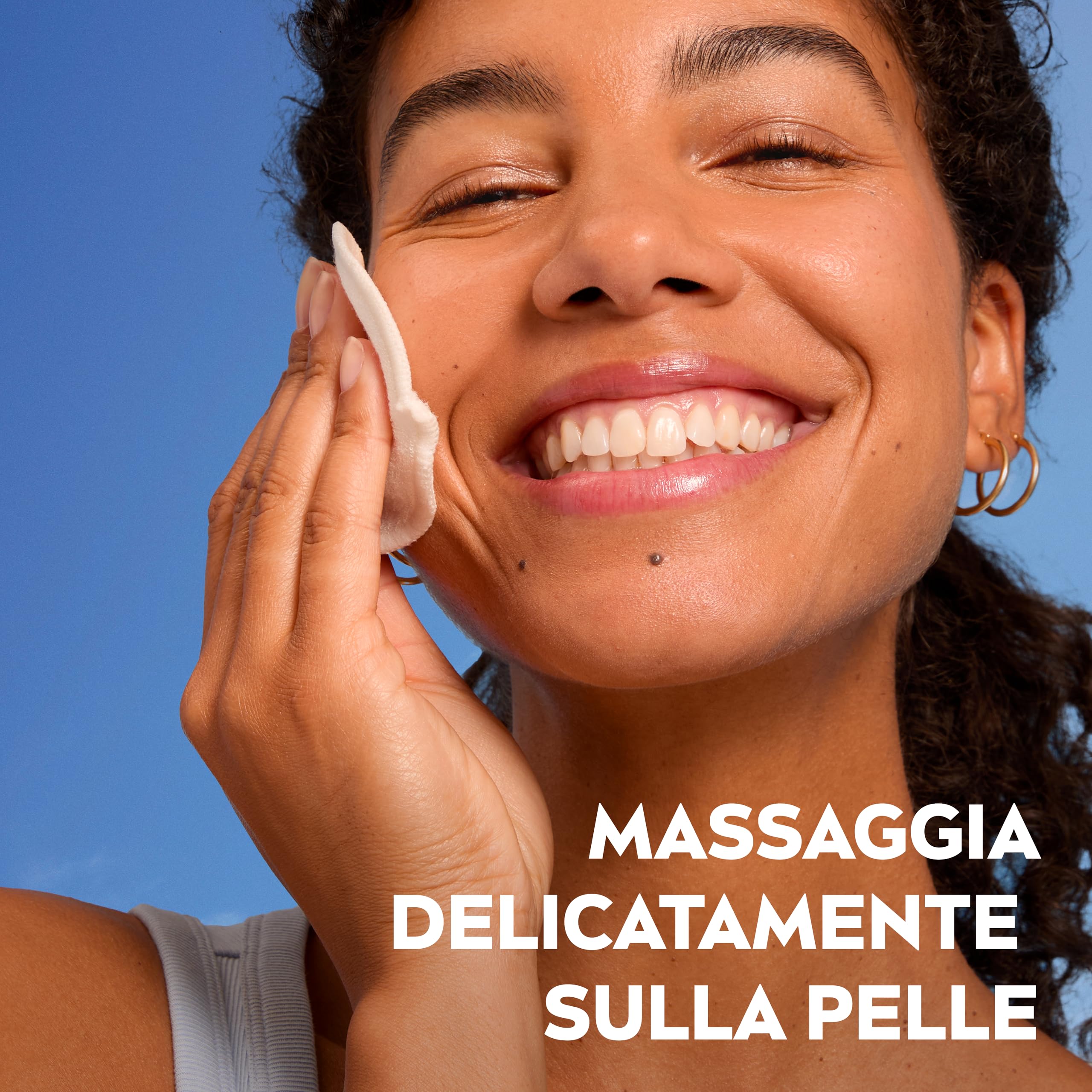 NIVEA Latte Detergente Rinfrescante 200 ml, Detergente viso idratante e lenitivo, Cleanser struccante con Aloe Vera e Acido Ialuronico, Rimuove trucco waterproof, Skincare per pelle da normale a secca