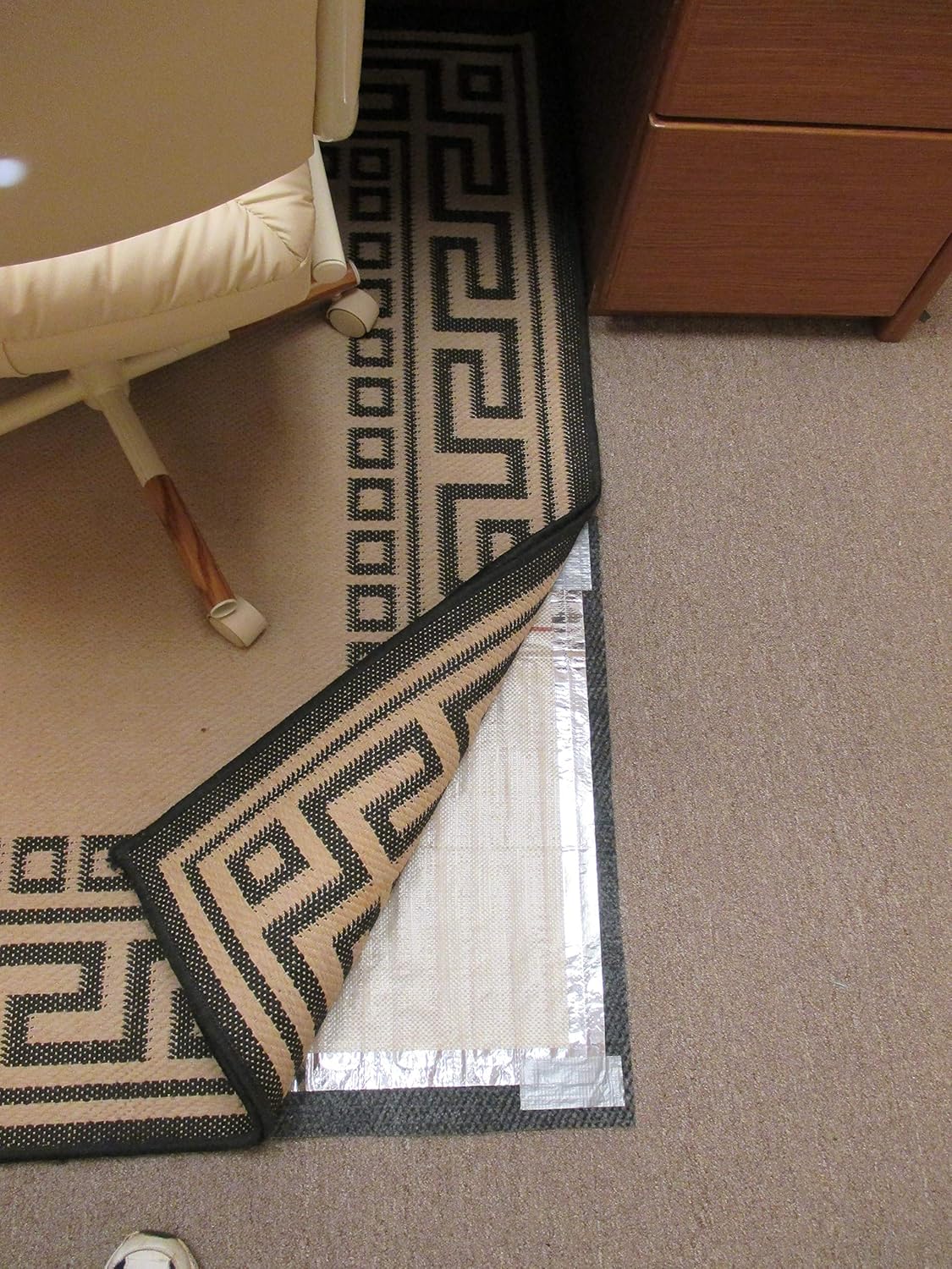 RugBuddy Speedheat 170w Under Rug Space Heater (4' 10" x 2