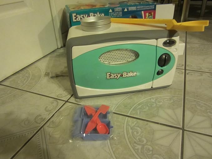 Easy Bake Oven (Discontinued By Manufacturer) - Amazon.com
