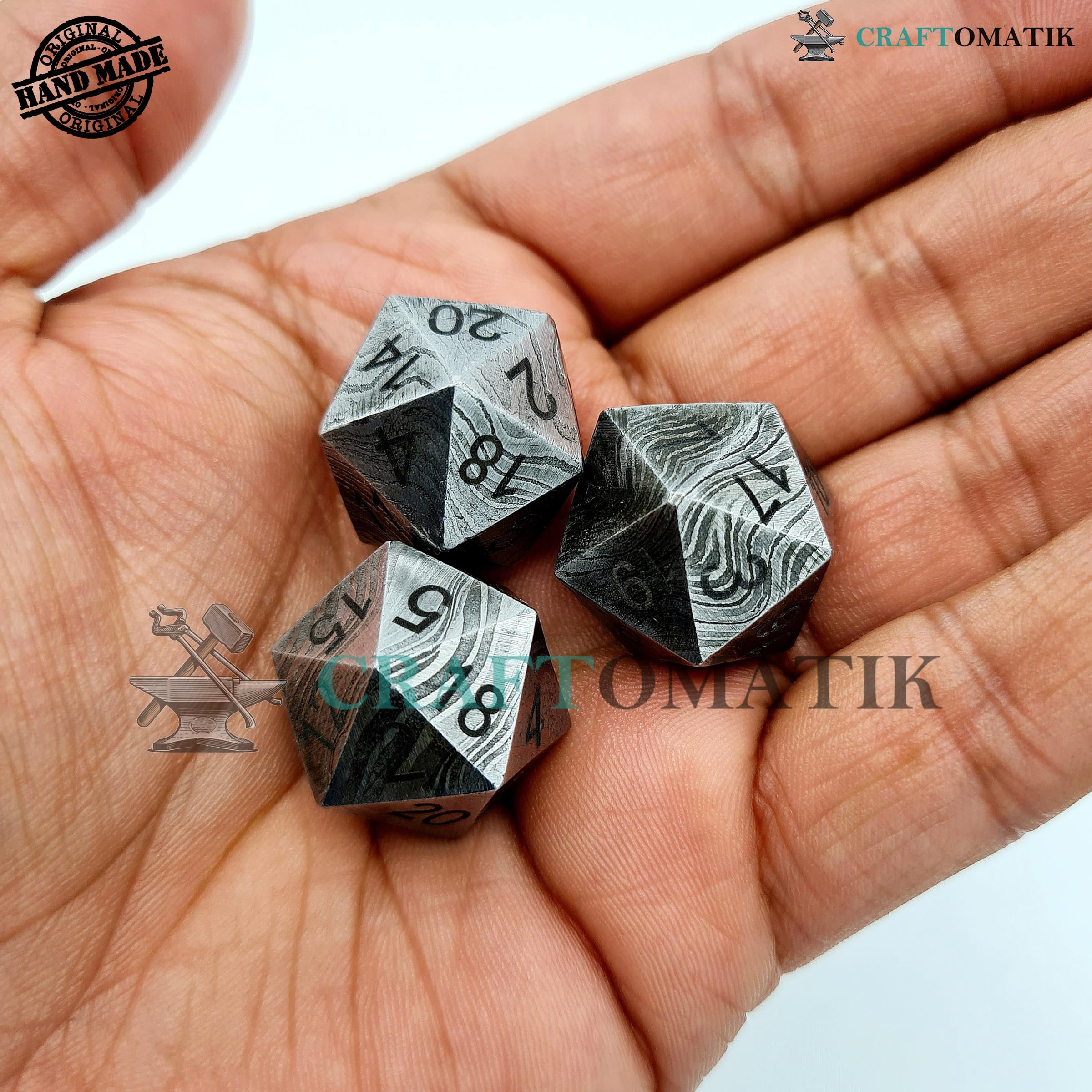 Dado Damasco DND D20 | Fatto a mano | Dado Casino Dice in acciaio damascato | 25 mm 20 lati | Dadi decorativi in acciaio