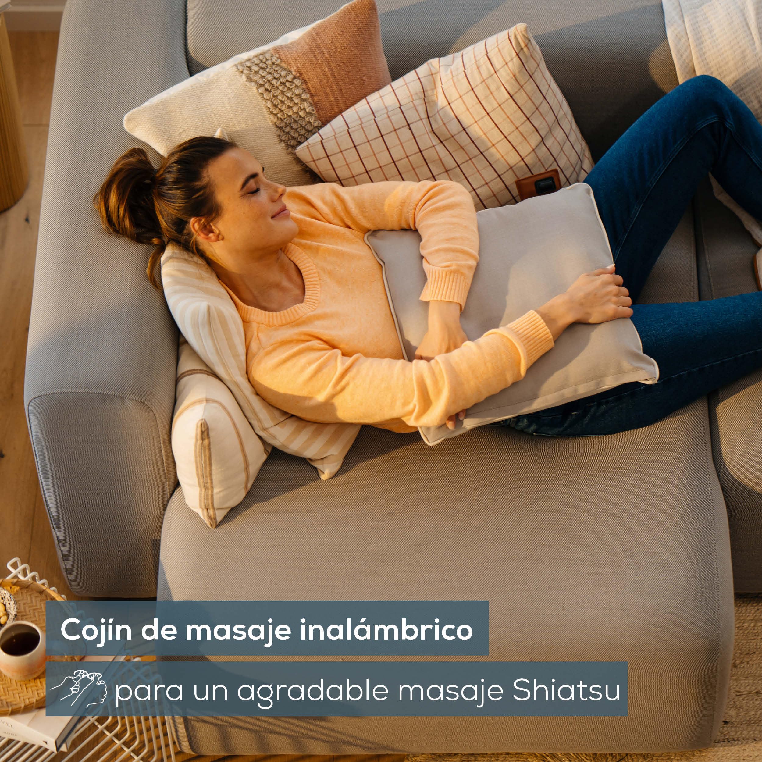 Beurer MG 139 - Cojín de masaje inalámbrico Shiatsu con función de calor, calor conmutable, fabricado con material reciclado, lavable a máquina, apagado automático, 40 x 40 cm, color beige