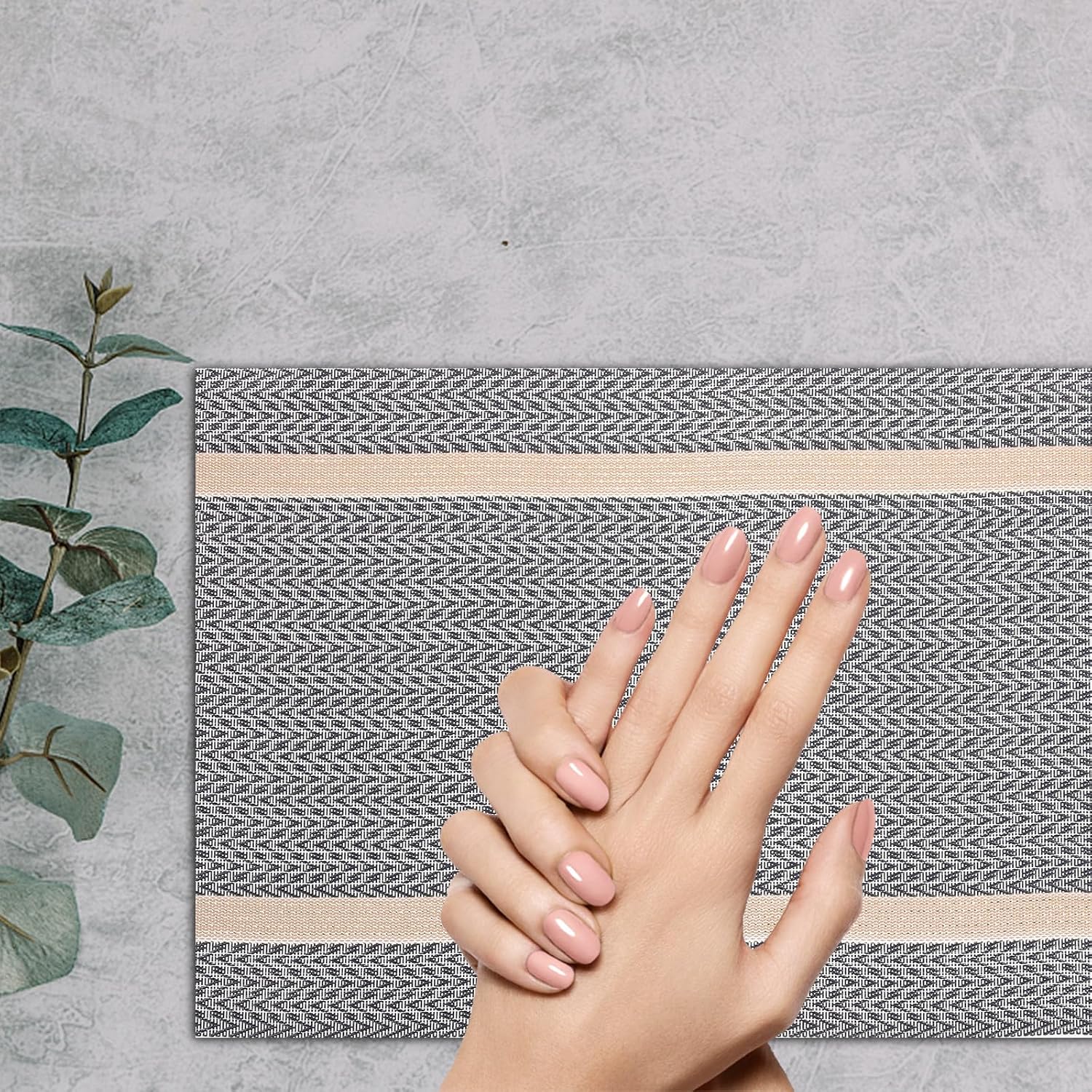 Foldable Pvc Nail Arm Rest for Nail Salon and Home DIY Reusable Manicure Hand Cushion Comfortable Pillow and Beginners