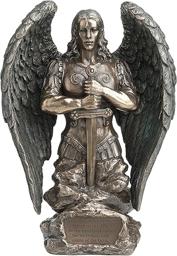 Veronese Design Estatua de ángel con acabado de bronce antiguo, monumento de arcángel de oración de San Miguel de 9,1 pulgadas