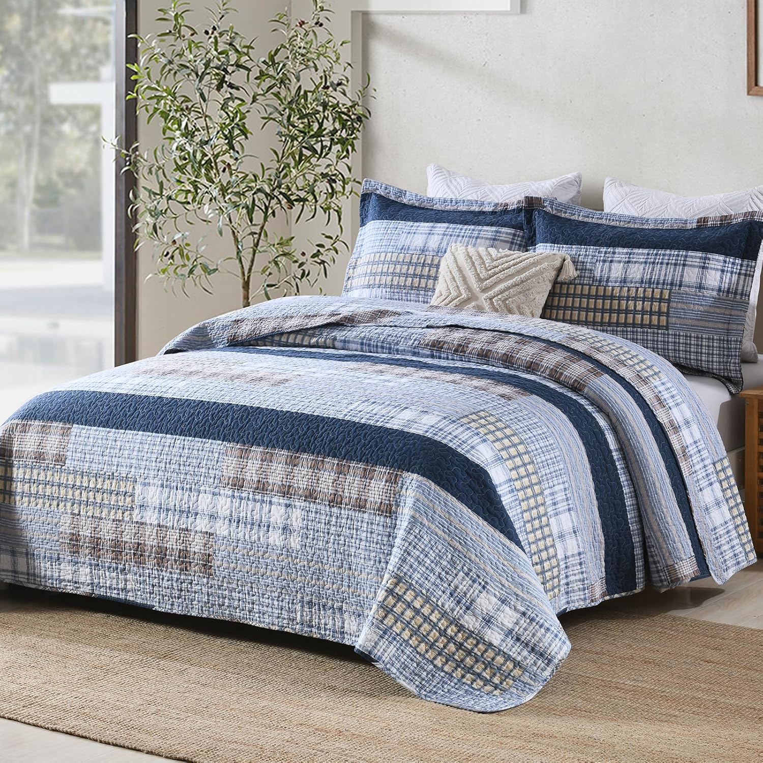 Y-PLWOMEN Queen Quilt - 100% Cotton Reversible Farmhouse Striped Bedspread, Lightweight Cozy Modern Country Bedding for All Seasons, Blue, 3 Piece (1 Quilt + 2 Pillow Shams)