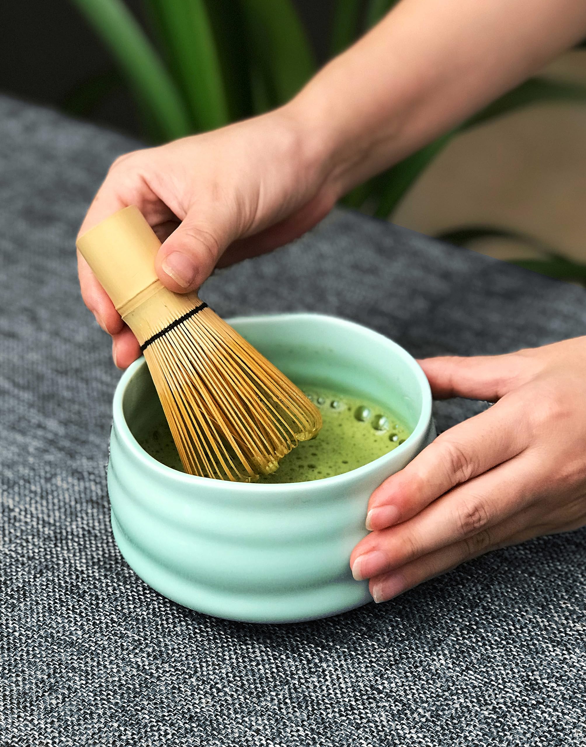 茶碗　茶盌　茶道具　matchabowl Amazon.com: 野口熊太郎茶園 Wooden Matcha Bowl with Brand