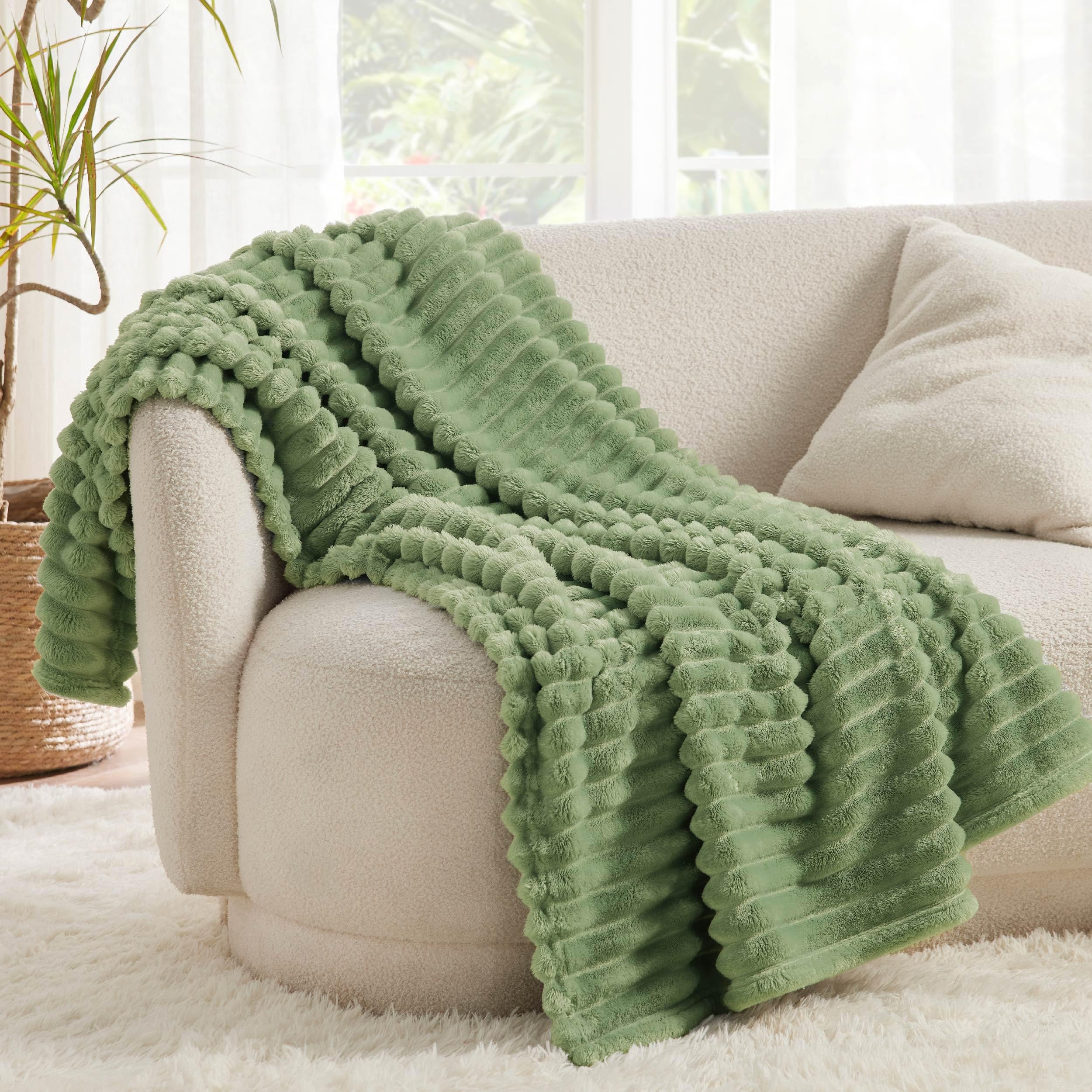 BEDSURE Coperta morbida in lana e pile, coperta per divano, morbida e calda a coste, per camere, decorazione per soggiorno e coccole, copriletto, Reseda, 150 x 200 cm