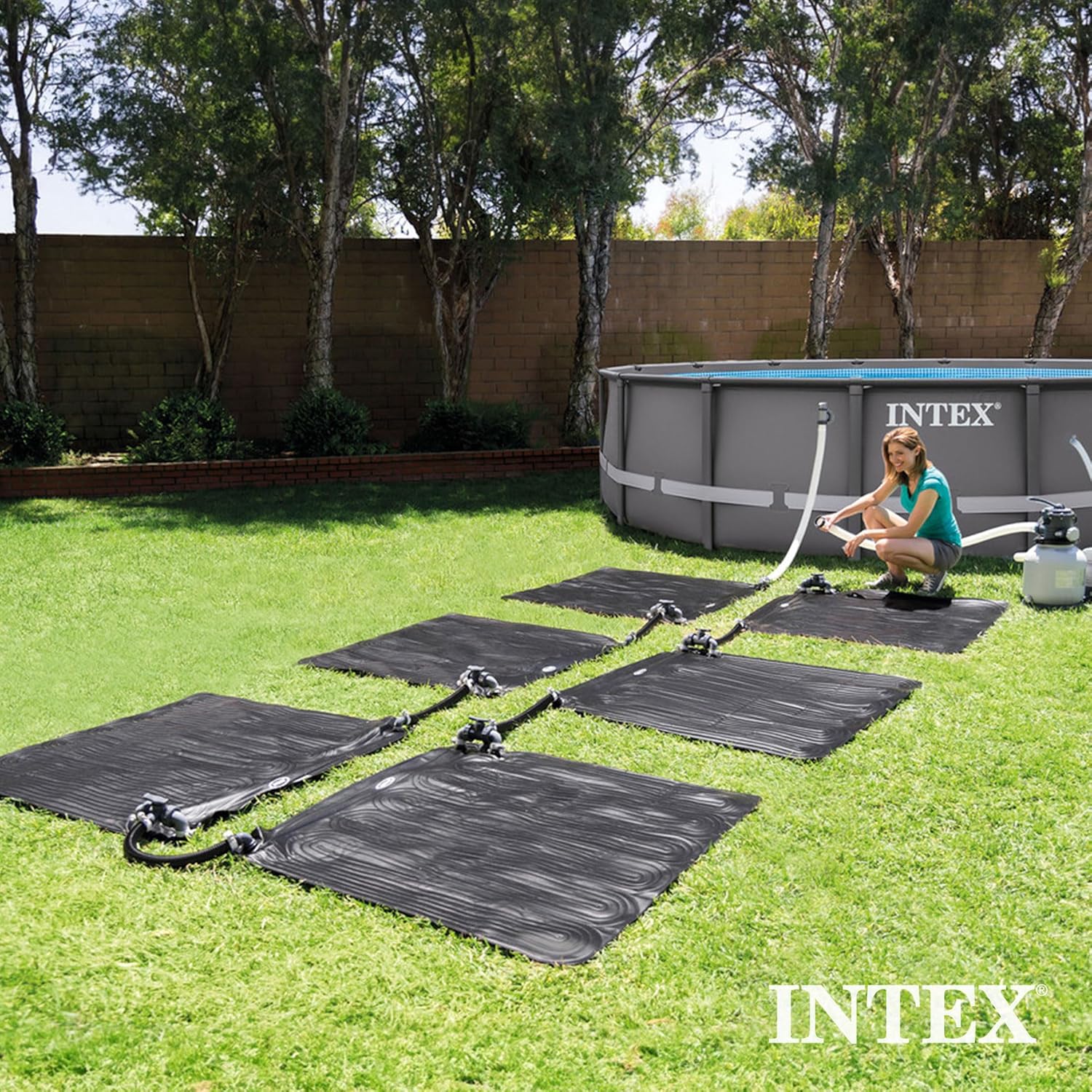 Intex Solar Mat Water Heater - Black Bundled w/Wall-Mounted Automatic Skimmer