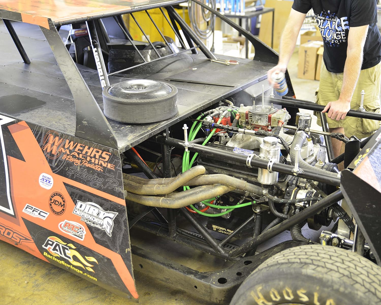 Nitro Lubricants Carburetor and Choke Cleaner - Automotive Carb, Throttle Body, Sensor, and Wire Spray Cleaner - Safe for Small Engine Cleaning 2 and 4 Stroke/Cycle Motors : Automotive