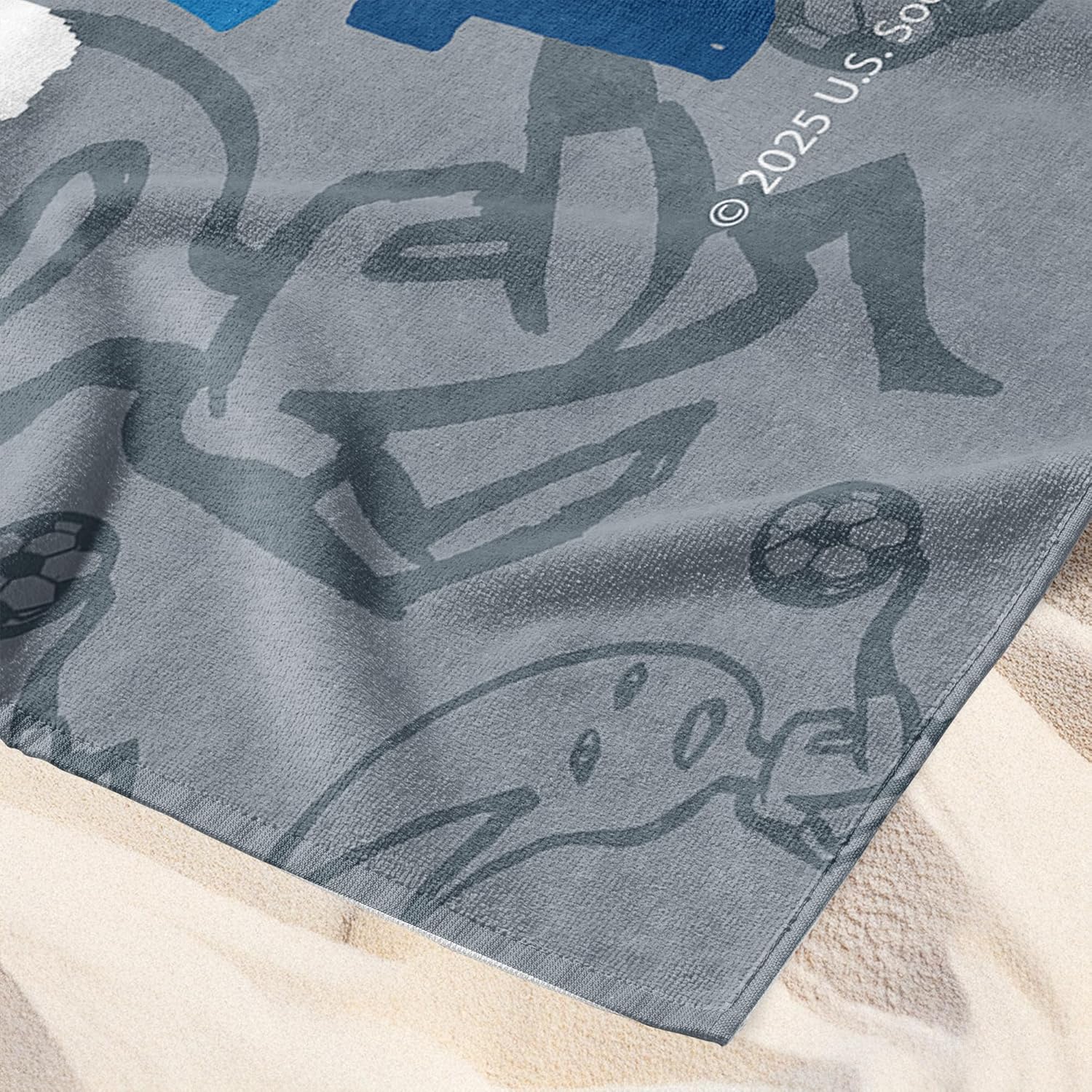 Northwest NFL Unisex-Adult Beach Towel, 30" x 60"