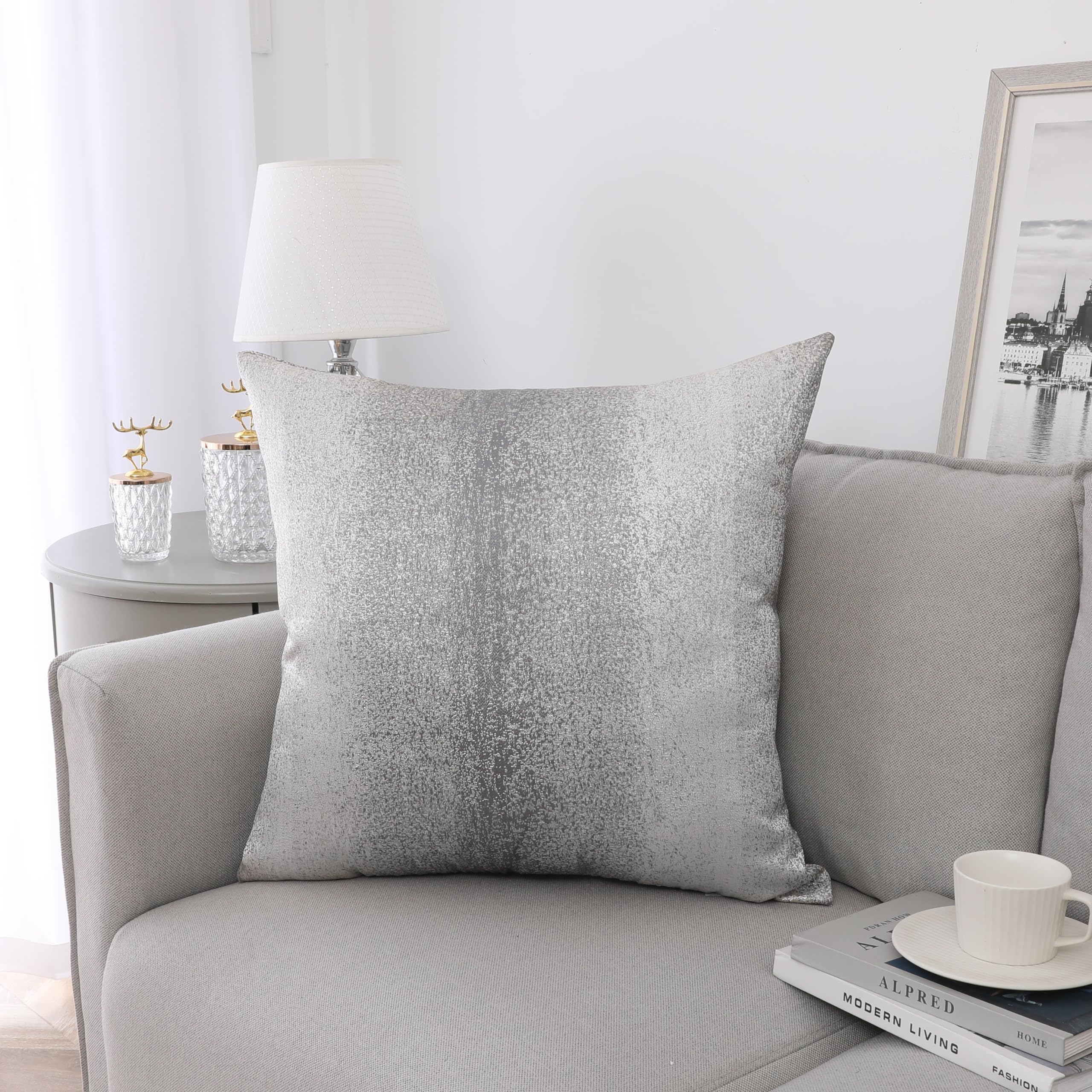 Housses de coussin jacquard lavables pour protéger et embellir votre canapé