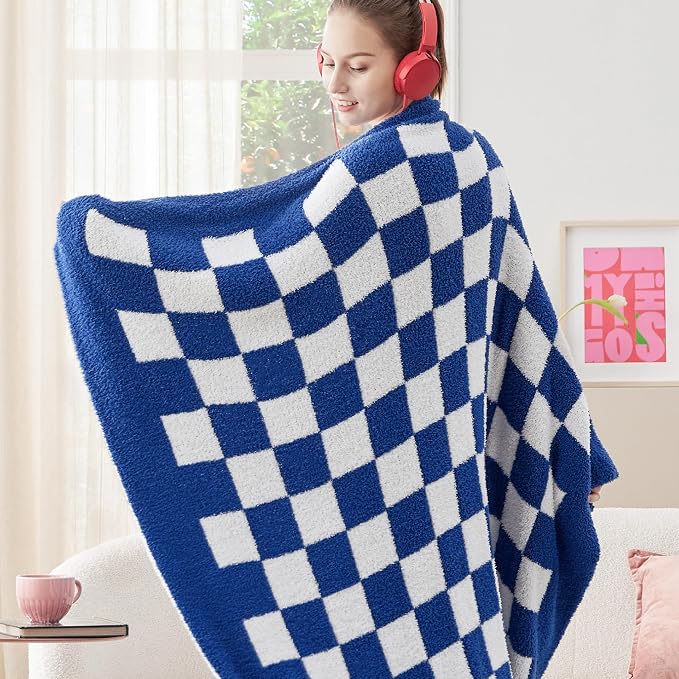 Bedsure Checkered Throw Blanket