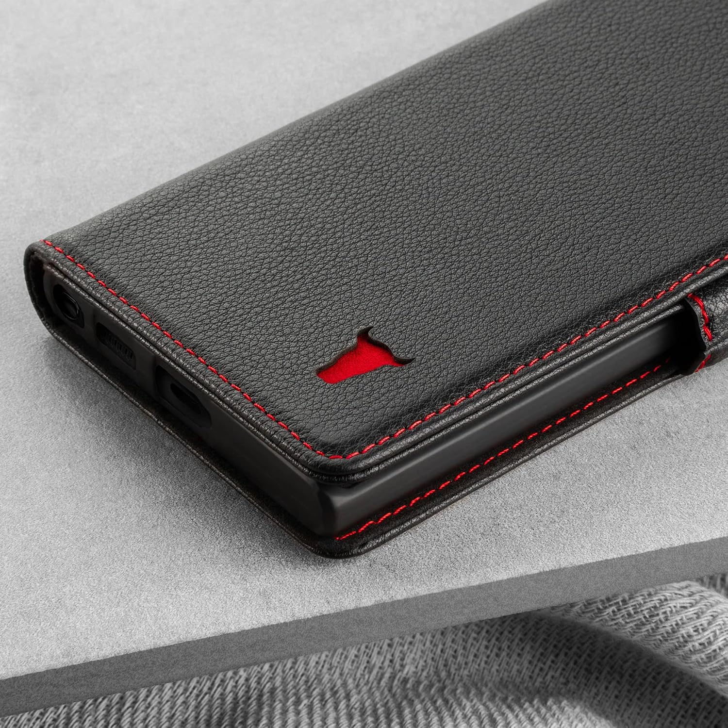 TORRO Case Compatible with Samsung Galaxy S22 Ultra 5G – Premium Leather Wallet Case with Kickstand and Card Slots (Black)