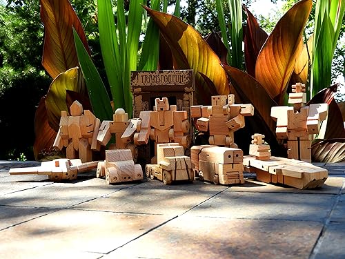 Miniatura 3 de WooBot - Robot de madera se transforma en un caza sigiloso