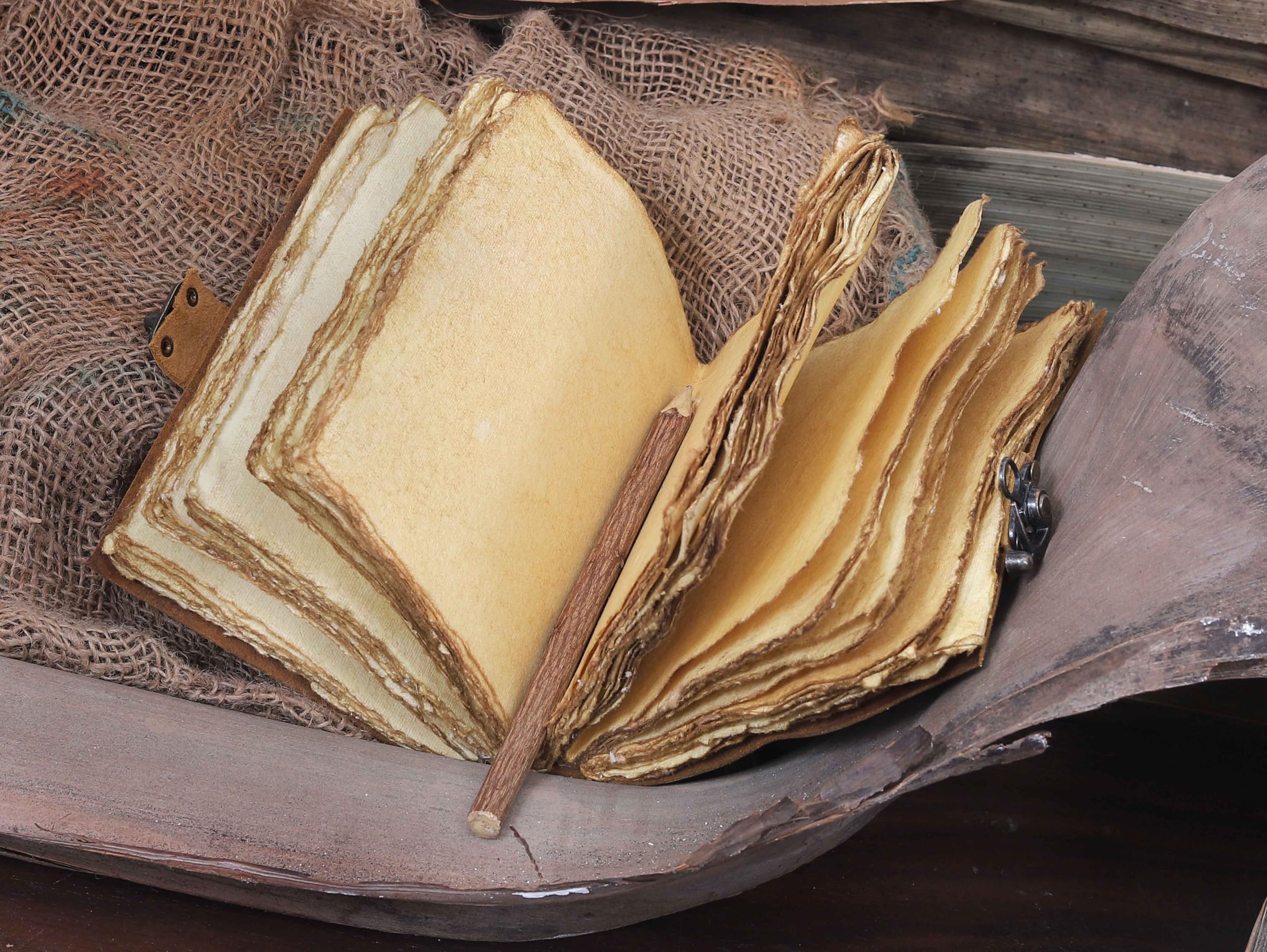 Diario de cuero con brújula, cuaderno de viajero para escribir, bocetos, diario vintage encuadernado en cuero para mujeres y hombres, libro de sombras