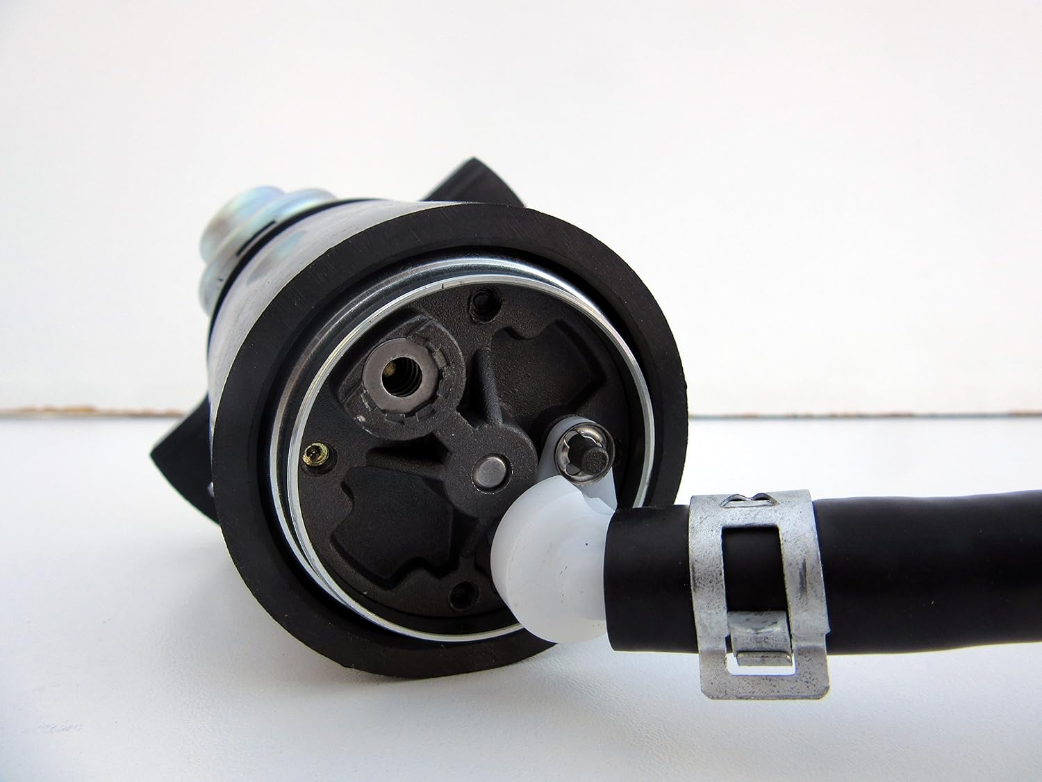 Autobest F4125 Fuel Pump and Strainer Set