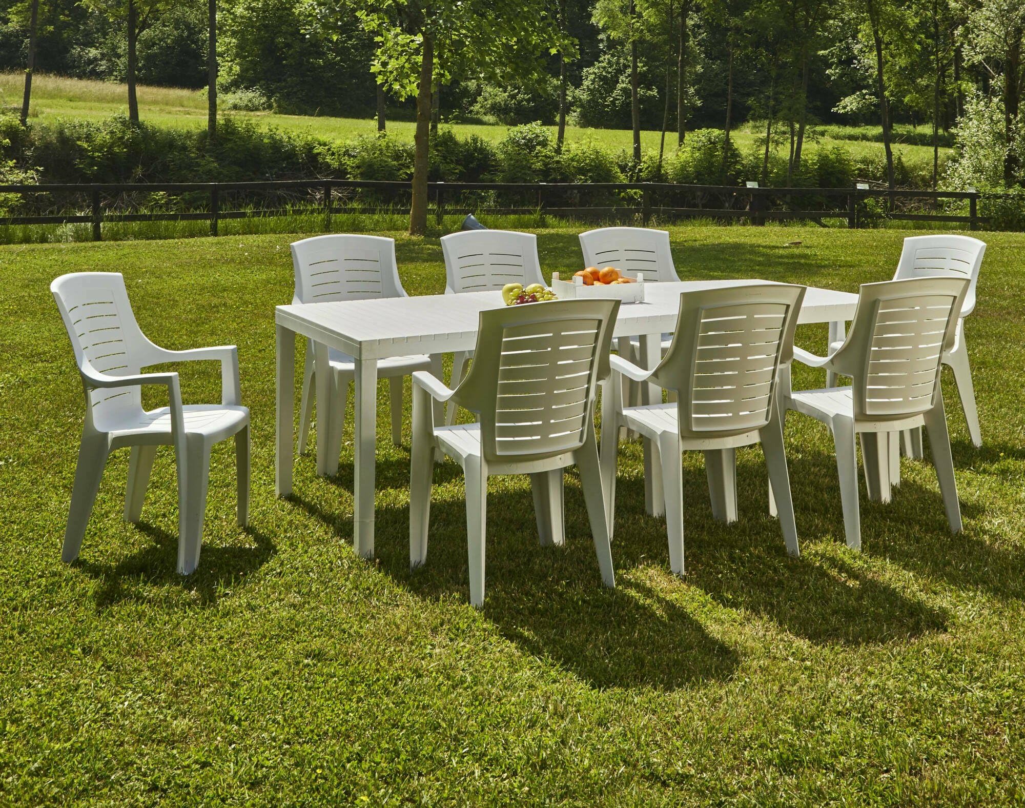 Dmora - Table d'extérieur Susa, Table à manger rectangulaire extensible, Table de jardin extensible, 100% Made in Italy, Cm 150x90h72, Blanc