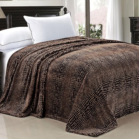 Home Soft Things Animal Safari Style Bed Blanket,Blue, Twin