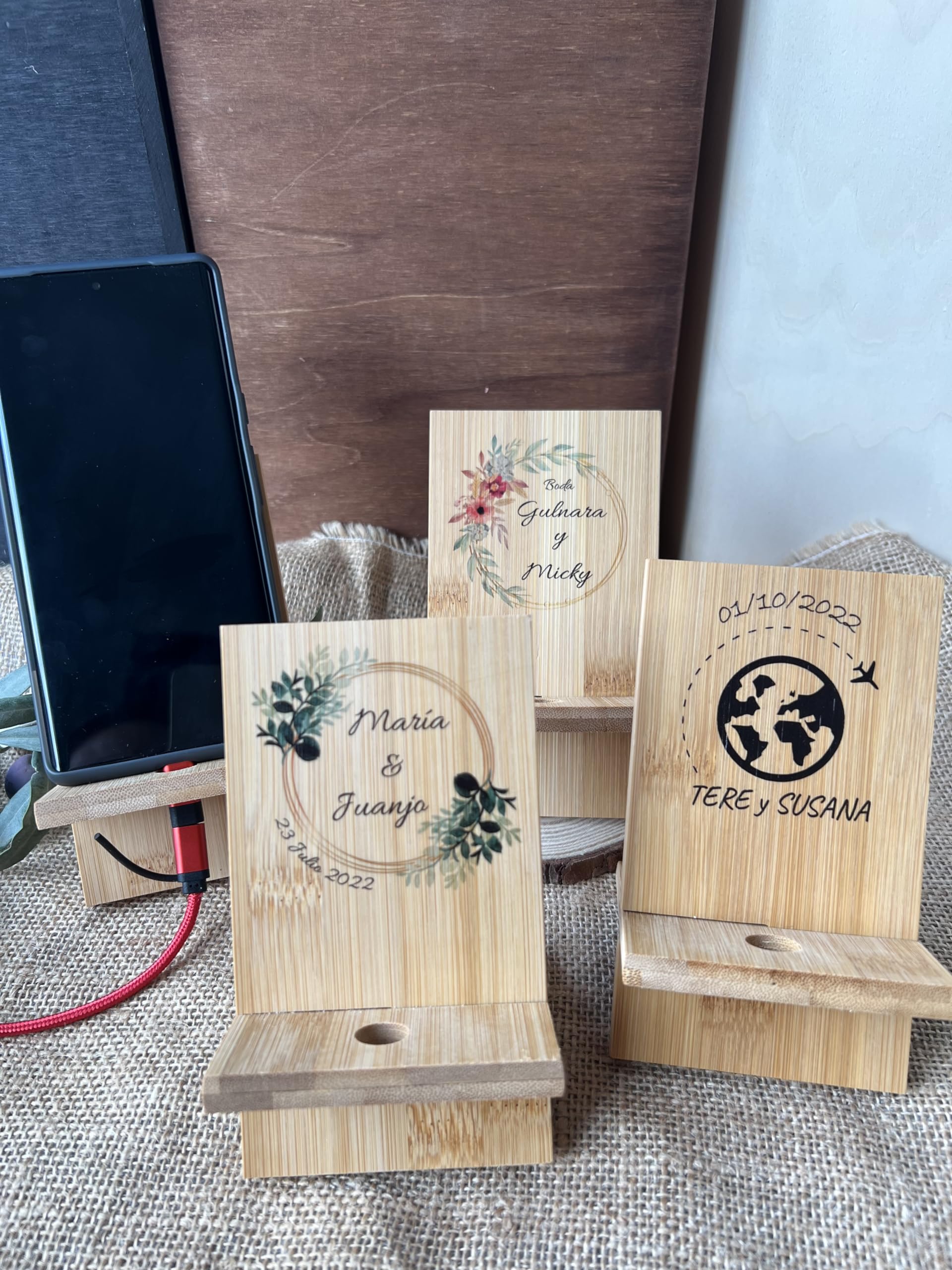 Uvimark | 10 Soportes Móvil de Mesa Personalizados | Detalles Boda | Detalles Bautizo | Detalles Comunión | Soporte Smartphone Universal