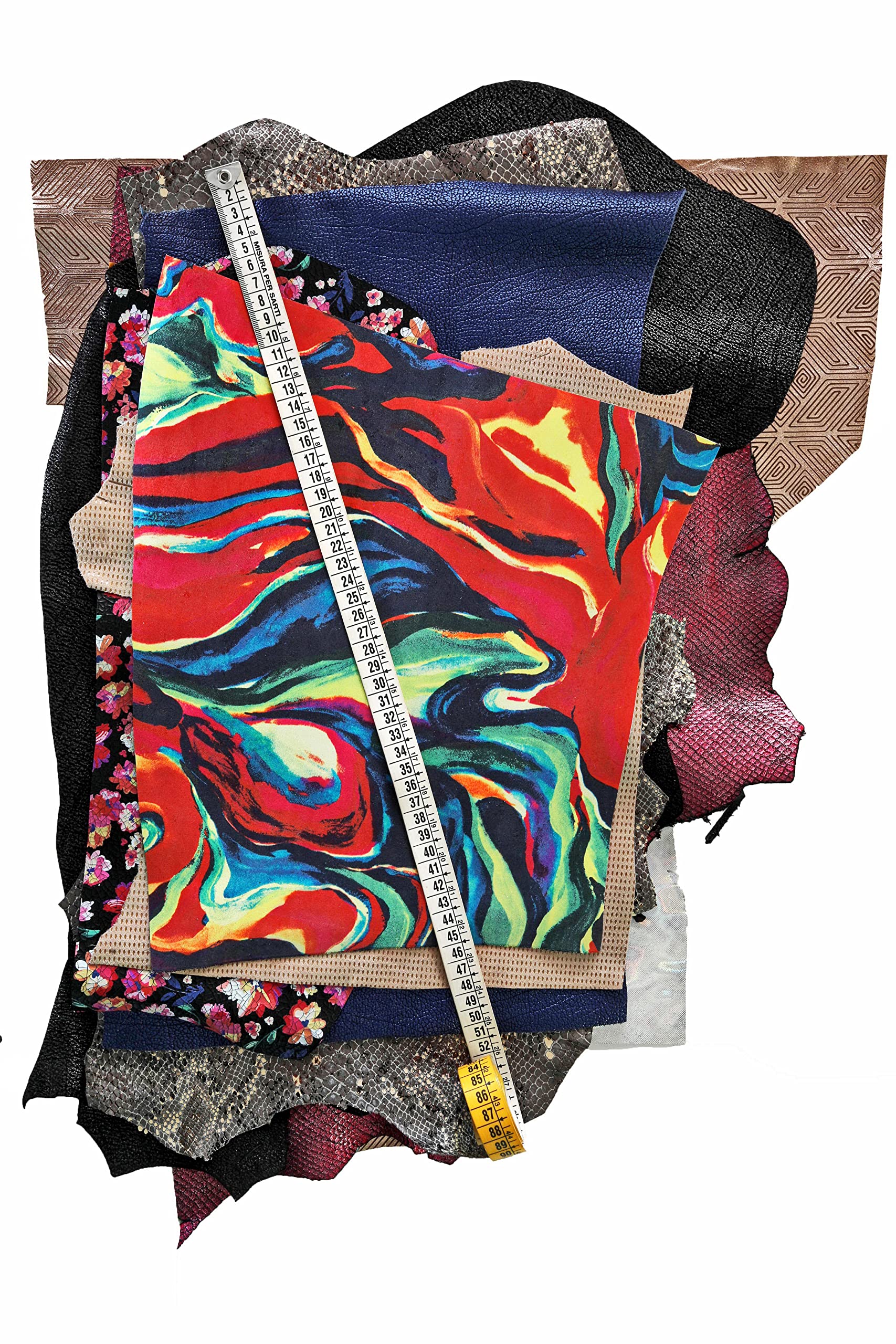 LA GARZARARA Sélection exclusive de découpes de peaux imprimées de taille moyenne, taille minimale est de 20 x 25 cm - 2 kg, assortiment aléatoire, mélange de couleurs, motifs, impressions, LAG-32-2
