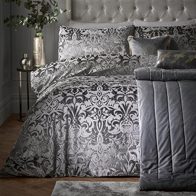 Laurence Llewelyn-Bowen - Firenza - Jacquard Duvet Cover Set - King Bed Size in Slate