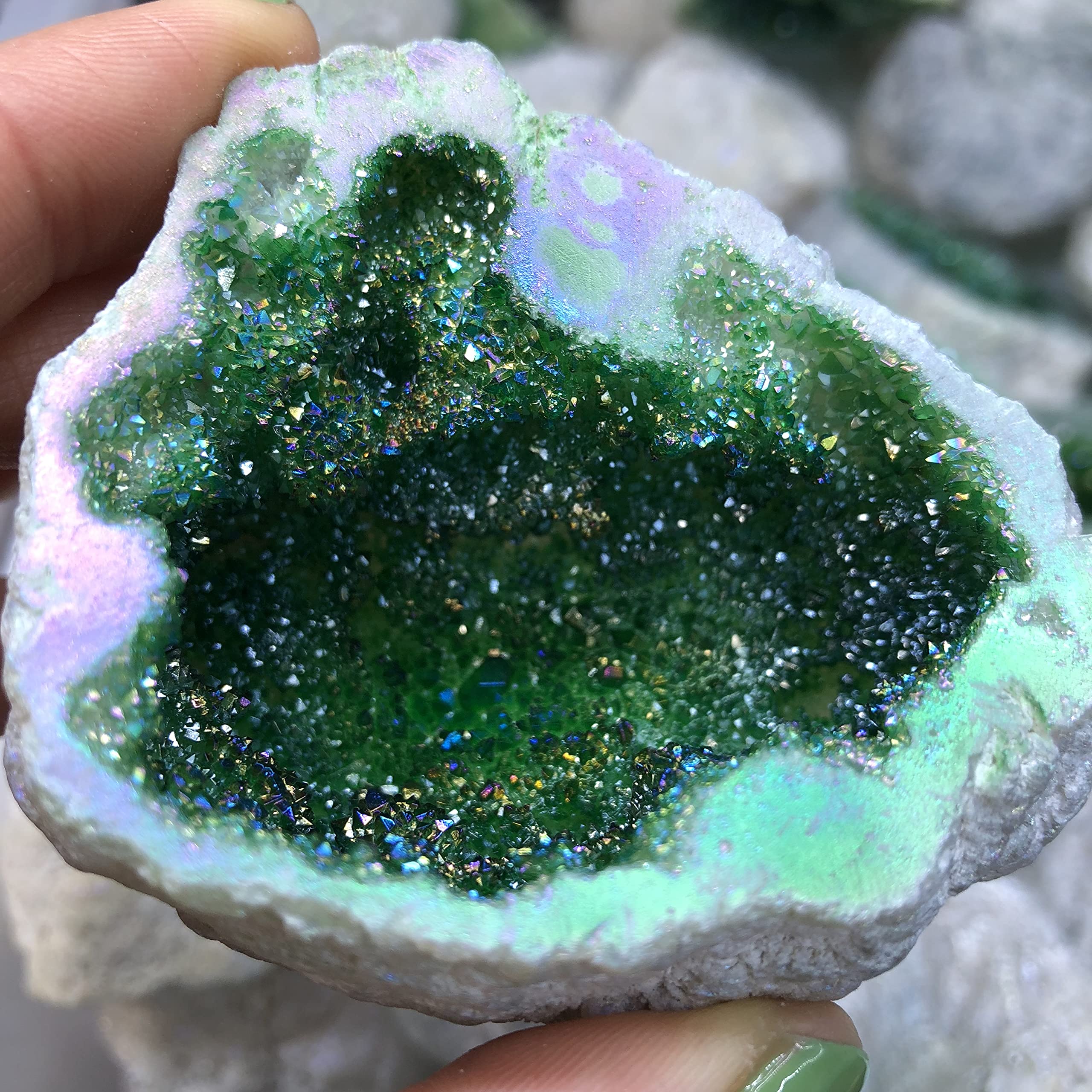 WERWER Natural Green crystal agate cave plated specimen (Size : 200-250g)