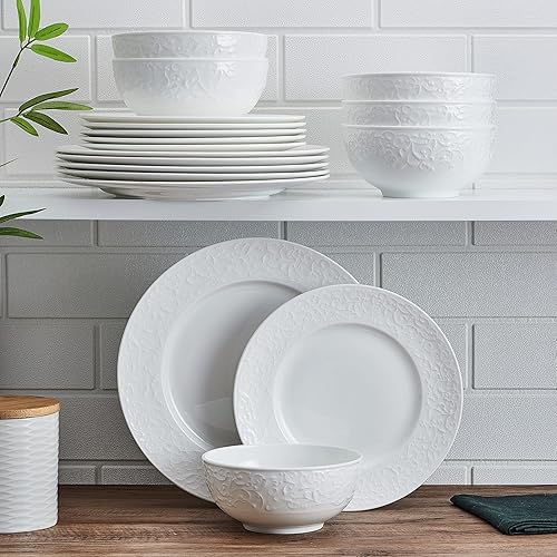 Miniatura 7 de Mikasa Parchment White Bone China - Juego de vajilla ligera de 18 piezas resistente a las astillas, servicio para 6 personas