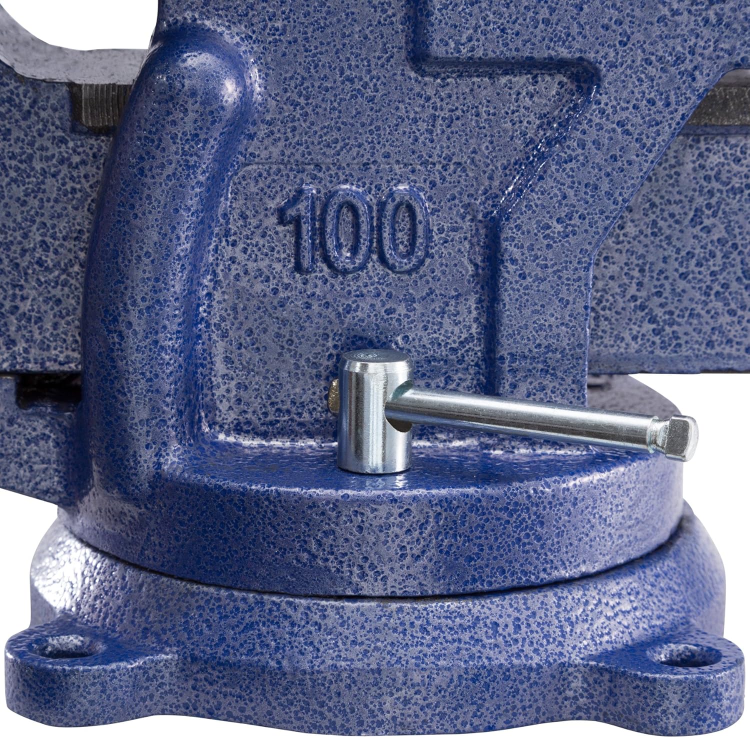 Close-up of the swivel locking mechanism on the tectake Bench Vice