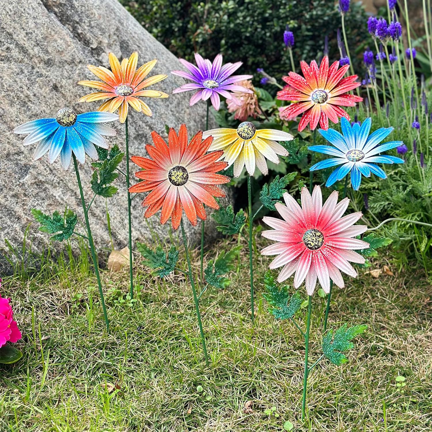 Metal Flowers for Outside, 8 Pack Decorative Garden Stakes with Spring Design, 16.5 Inch Handmade Iron Outdoor Metal Garden Decor, Flickering Daisy Yard Art for Patio Lawn