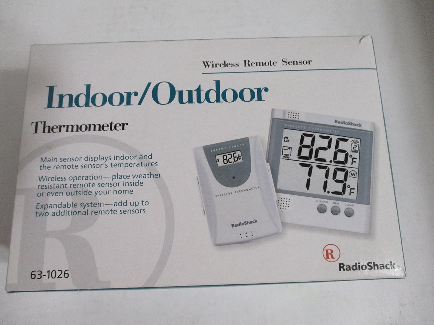 Radio Shack Indoor/Outdoor Thermometer with Wireless Remote Sensor 631026 Patio