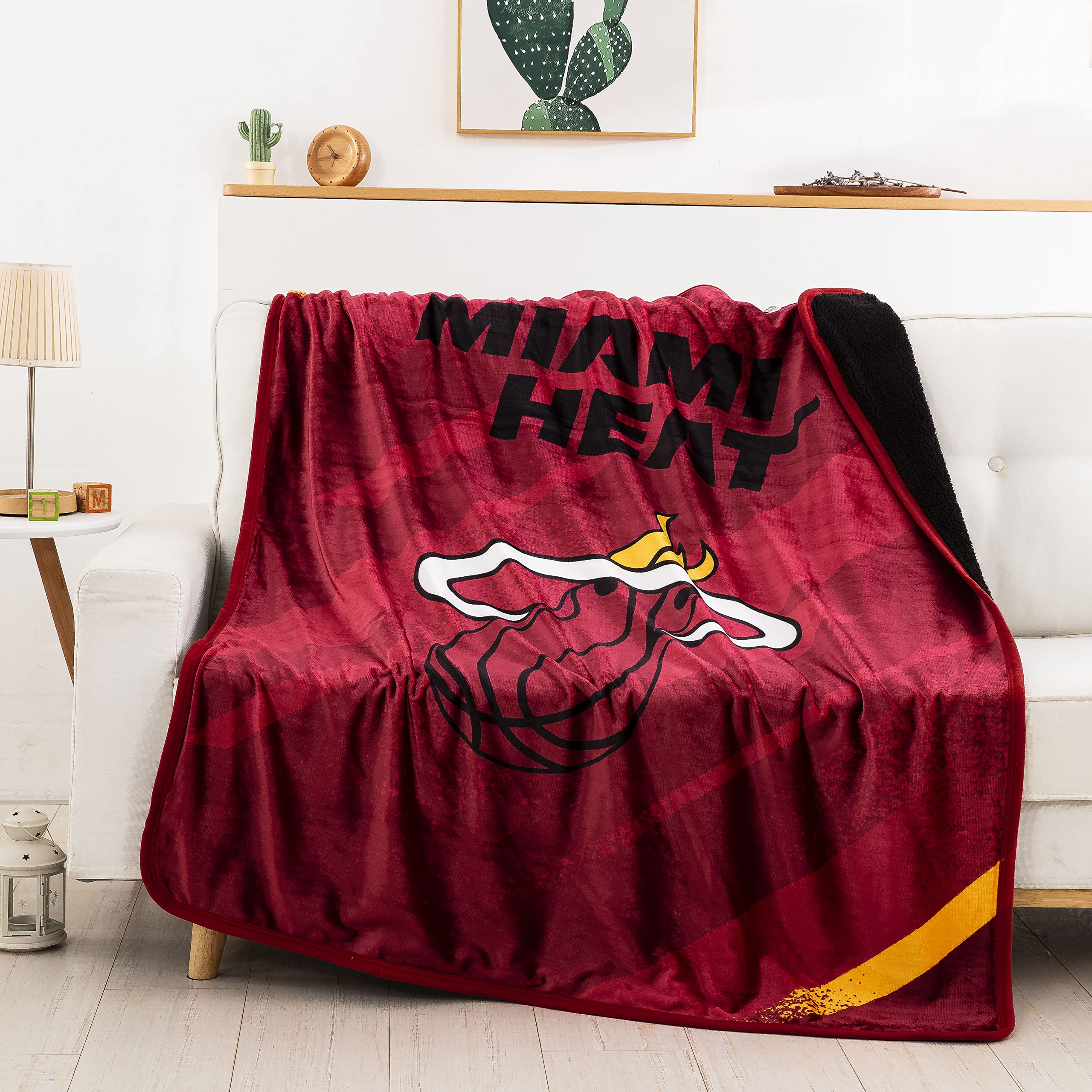 Amazon.com: Northwest NBA Silk Touch Sherpa Throw Blanket 50 X 60, Miami  Heat : Sports u0026 Outdoors