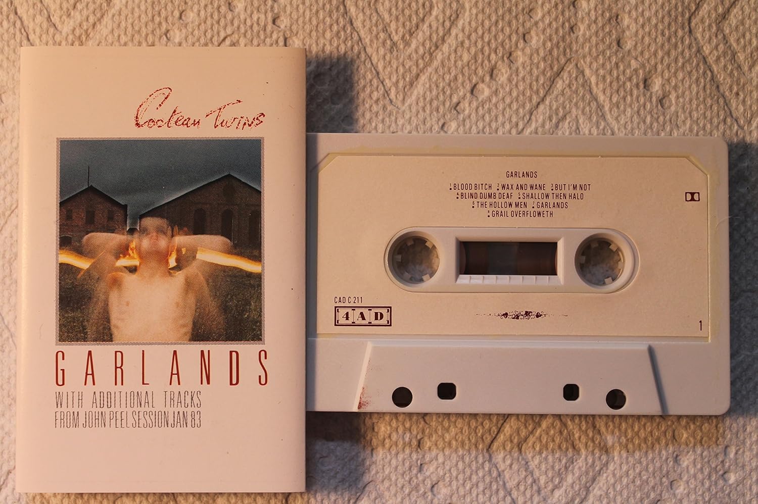 Garlands Cocteau Twins Amazon.es CDs y vinilos}