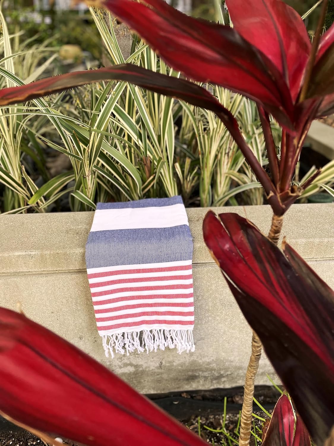 Harpo Red White Blue Striped Beach Bath Towel - 100% Turkish Cotton - Sand Resistant Highly Absorbent Fast Drying Super Soft - Boho Bohemian Towels Peshtemal Blanket Pareo Sarong