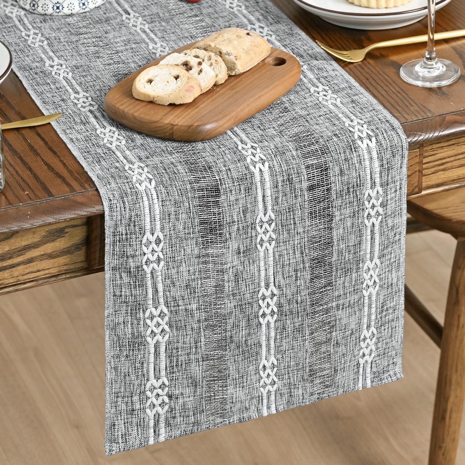 Artoid Mode Linen Farmhouse Rustic Boho Dark Grey Table Runner 33x183 cm, Seasonal Holiday Kitchen Dining Table Decoration for Home Party Decor