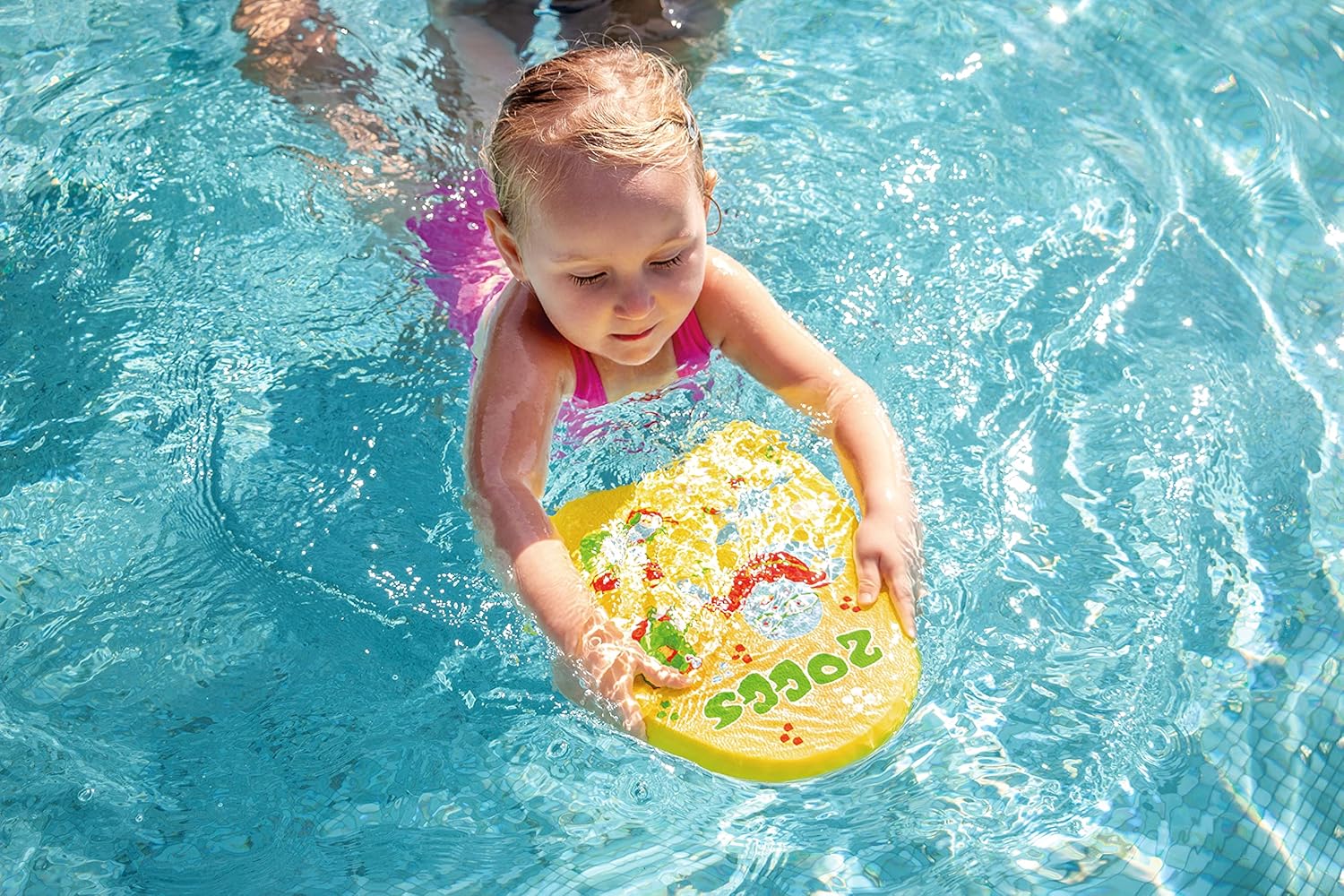 Zoggs Children's Zoggy Mini Easy Learn to Swim Float Kickboard - Yellow, 3-12 Years, 27.5 x 22 x 2.8 cm