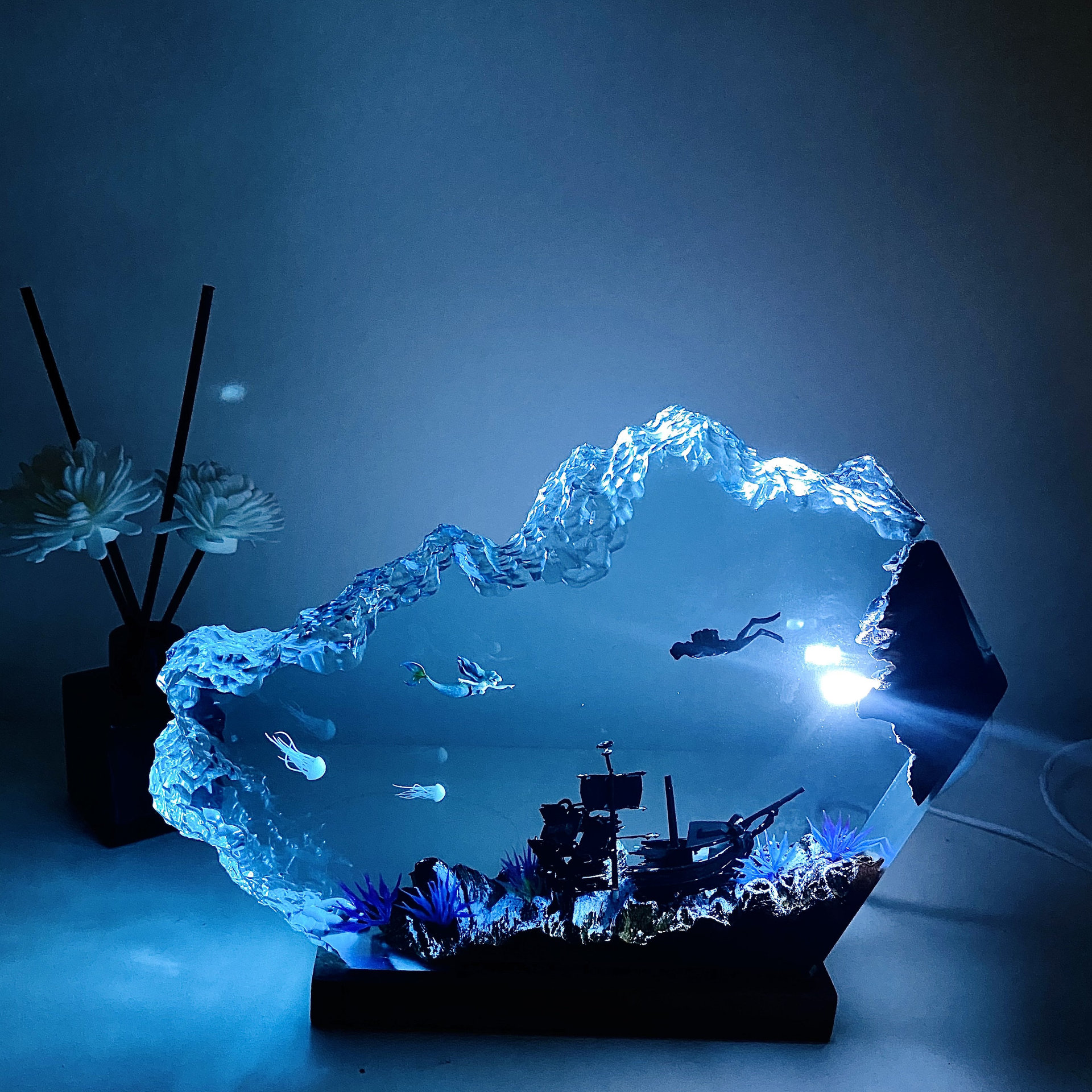 Image of FOTN Mermaid Resin Lamp Ocean Epoxy Resin Night,The Underwater World Landscape Night Lamp with USB Port for Office Decoration, Bedroom Decoration (Mermaid-2,8 inches)