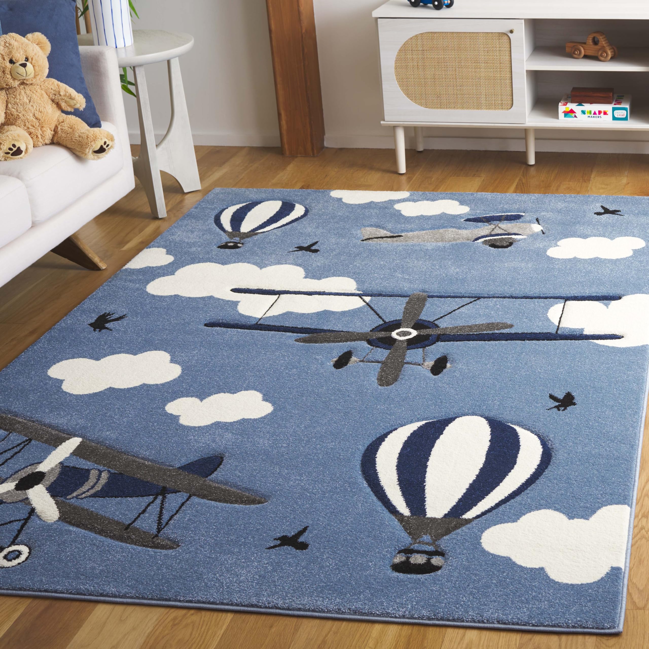 SAFAVIEH Carousel Kids Collection Accent Rug 4' x 6', Blue & Ivory CRK137M