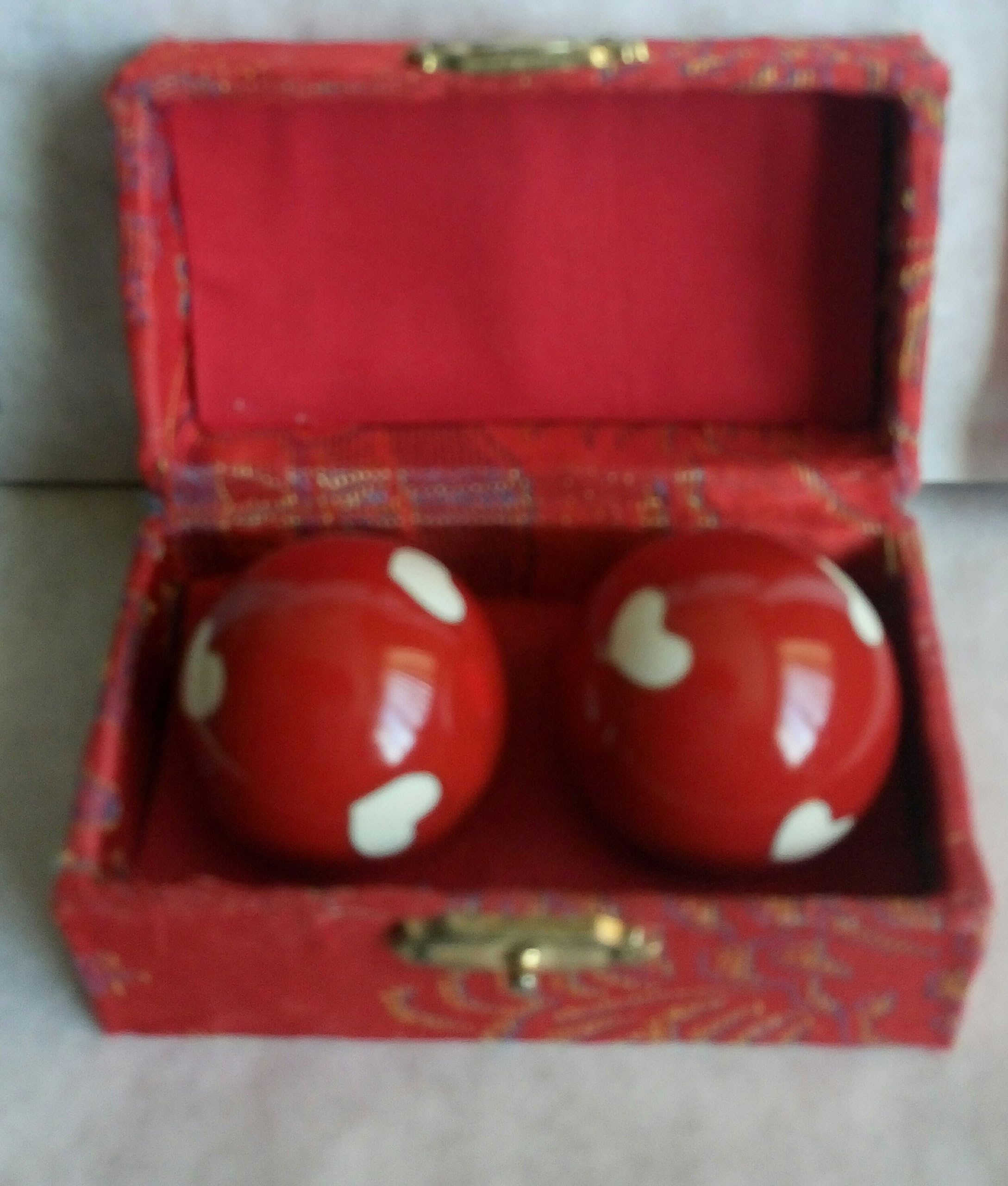 Health Ball Love Heart Design 35mm Baoding Health / Chinese Stress Balls With Chime