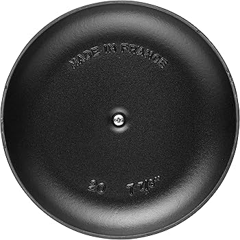 未使用　staub ストウブ ココット ヴィンテージシリーズ ブラック 20cm Amazon｜staub ストウブ 「 ココット ラウンド ヴィンテージ