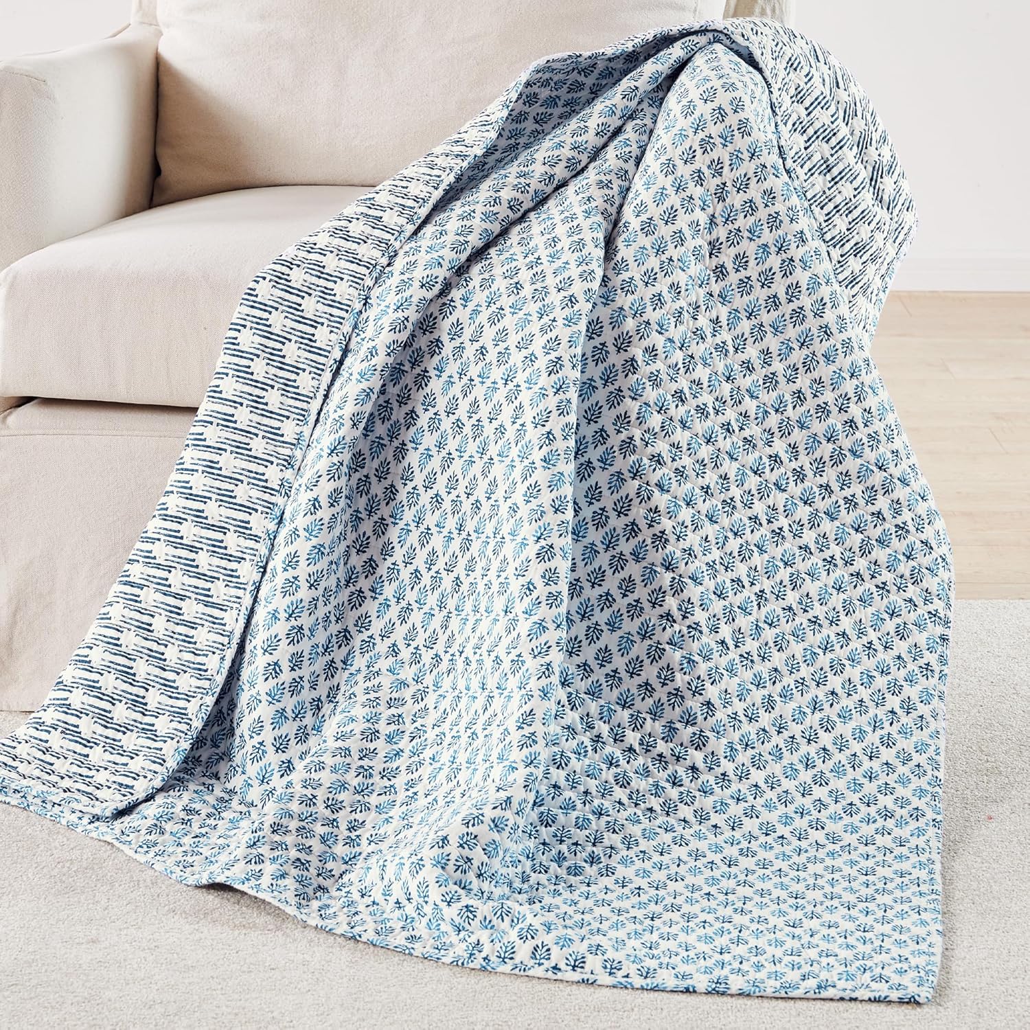 Levtex Home - Aditya - Throw - Medallion - Blue Navy and White - Quilted Throw (50x60in.) - Cotton