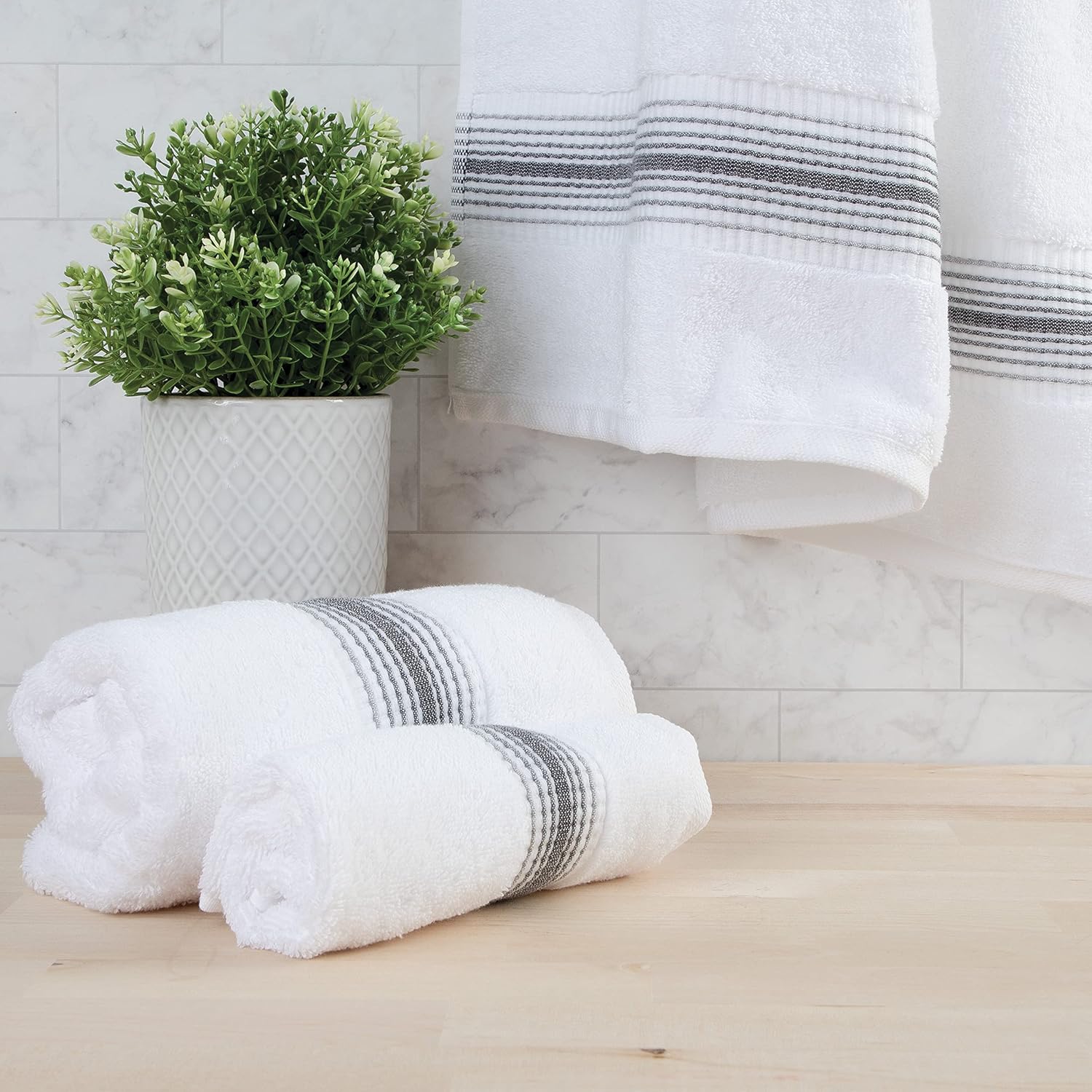 Aston & Arden Aegean Ombre Hand Towels - (Pack of 4) Oversized Ultra Soft Thick & Absorbent, 100% Ringspun Turkish Cotton Bathroom Towel for Spa, Hotel, 600 GSM, 18 x 32 in, Pewter Grey