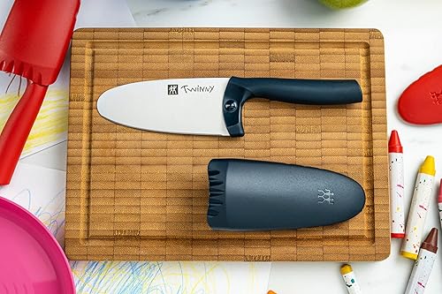 Miniatura 3 de ZWILLING Twinny - Cuchillo de chef de acero inoxidable para niños, 3.9 in, hoja redondeada, diseño apto para niños, mango de plástico, color azul