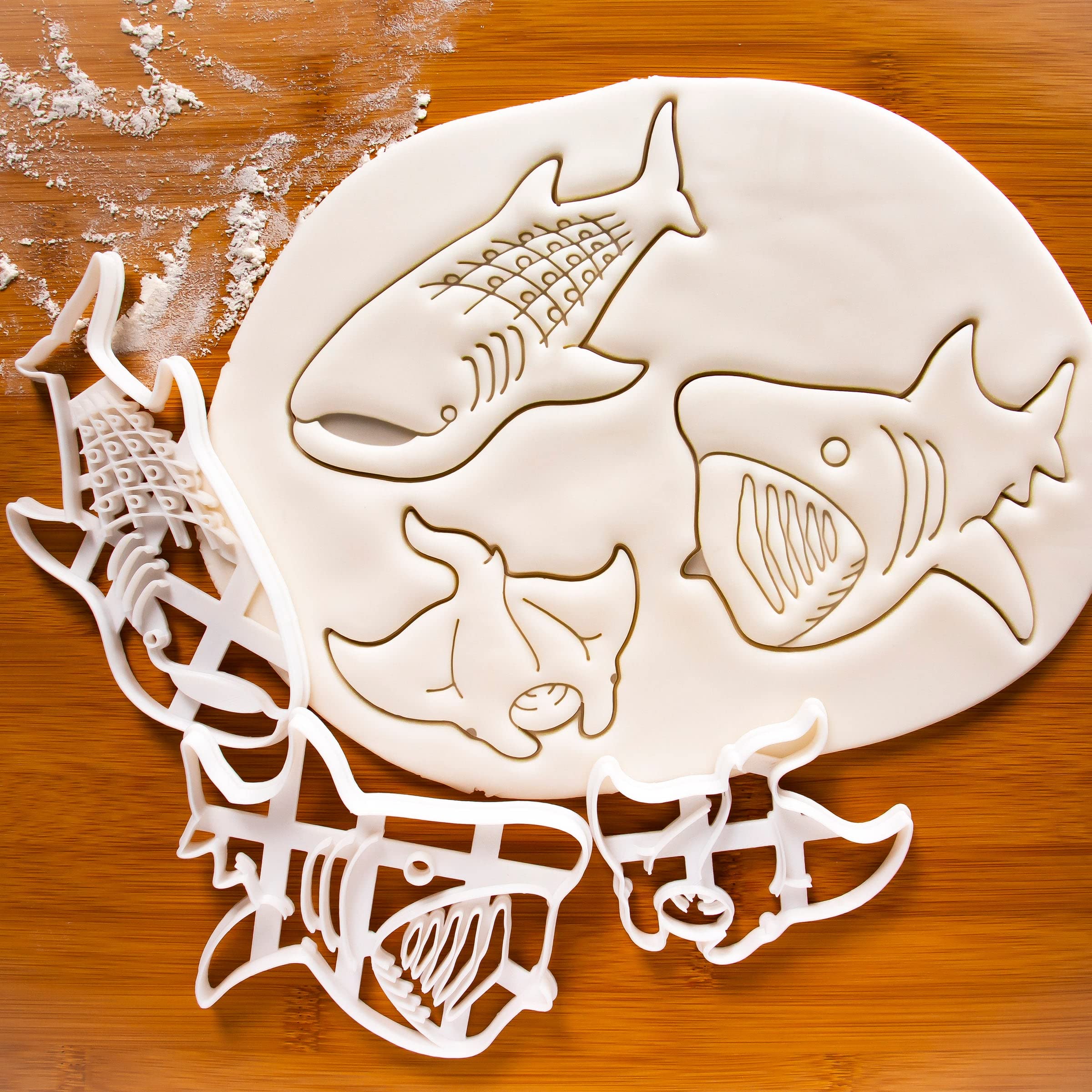 ensemble de 3 emporte-pièces pour animaux de la mer profonde (design: raie manta, requin baleine, requin pèlerin), 3 pièces