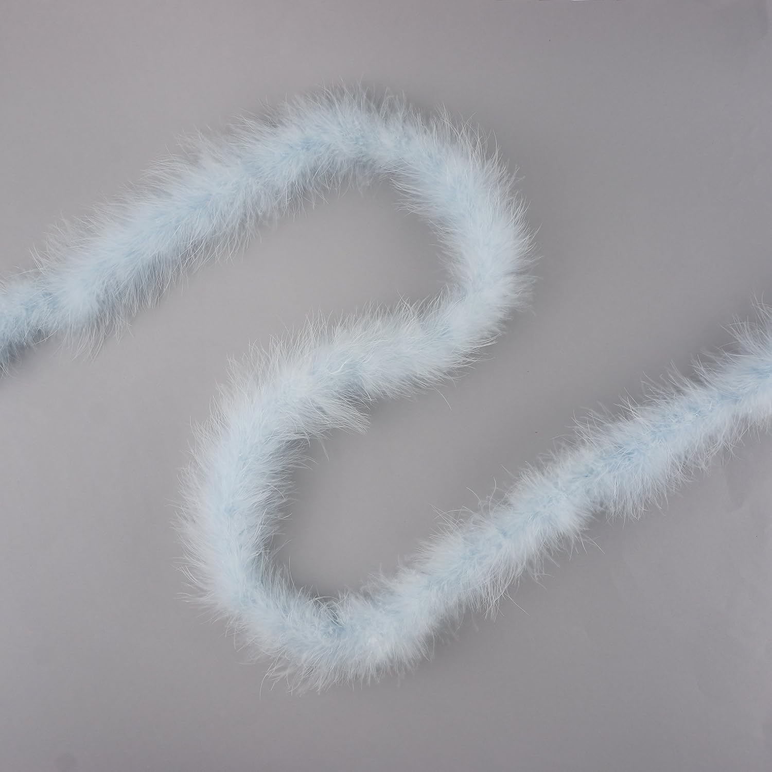 ZUCKER™ Marabou Boa Medium Weight Solid Color - Light Blue