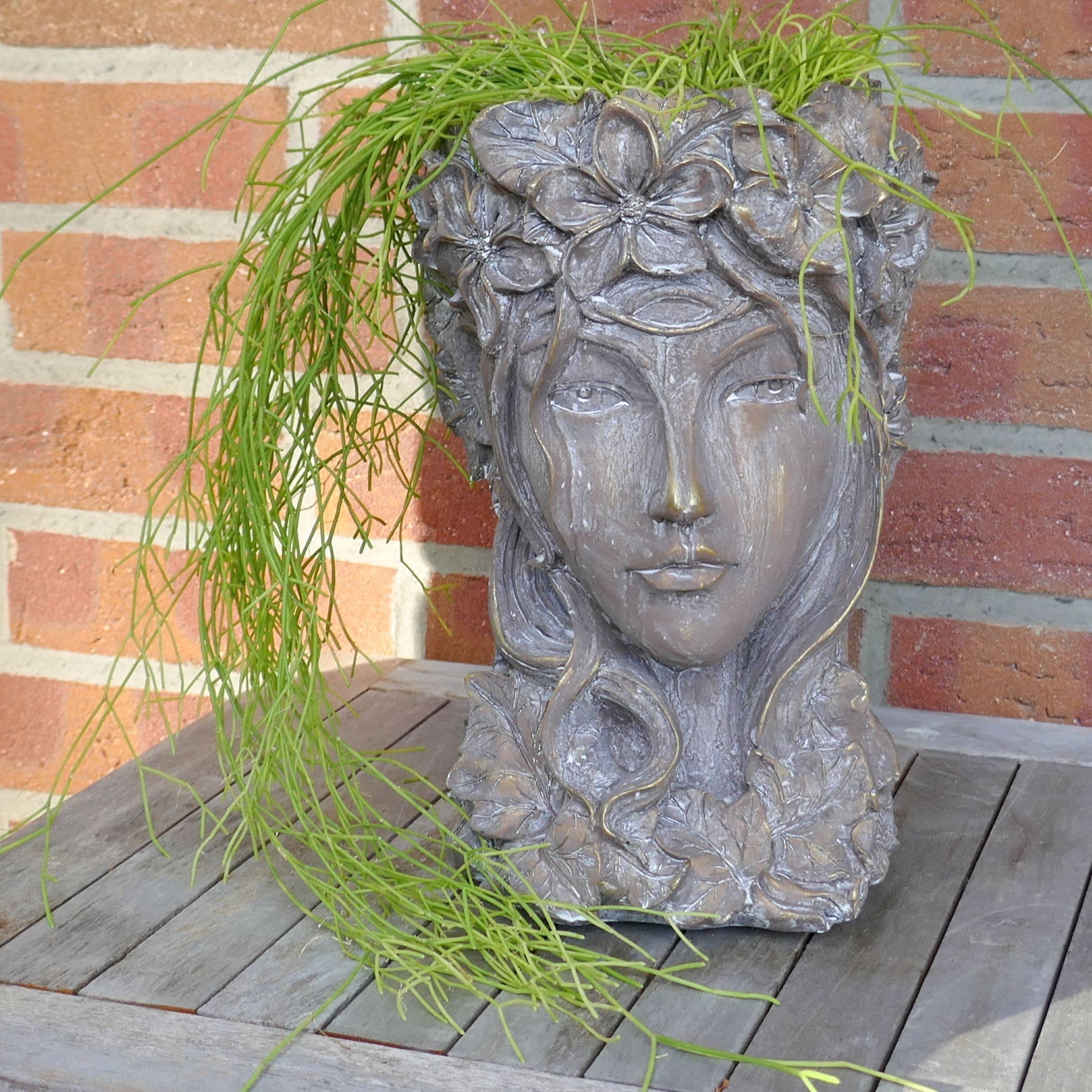 Storm's Gartenzaubereien Büste - Kopf zum Bepflanzen aus Polyresien 32cm braun Mädchenfigur als Blumentopf