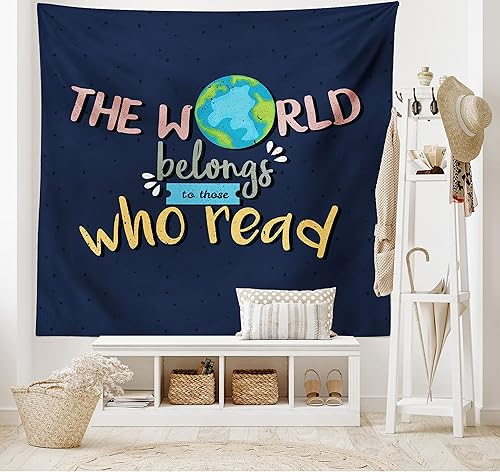 Miniatura 2 de Ambesonne Tapiz de libro, tamaño King, el mundo pertenece a los que leen palabras inspiradoras sobre fondo azul oscuro, colcha colgante de pared,