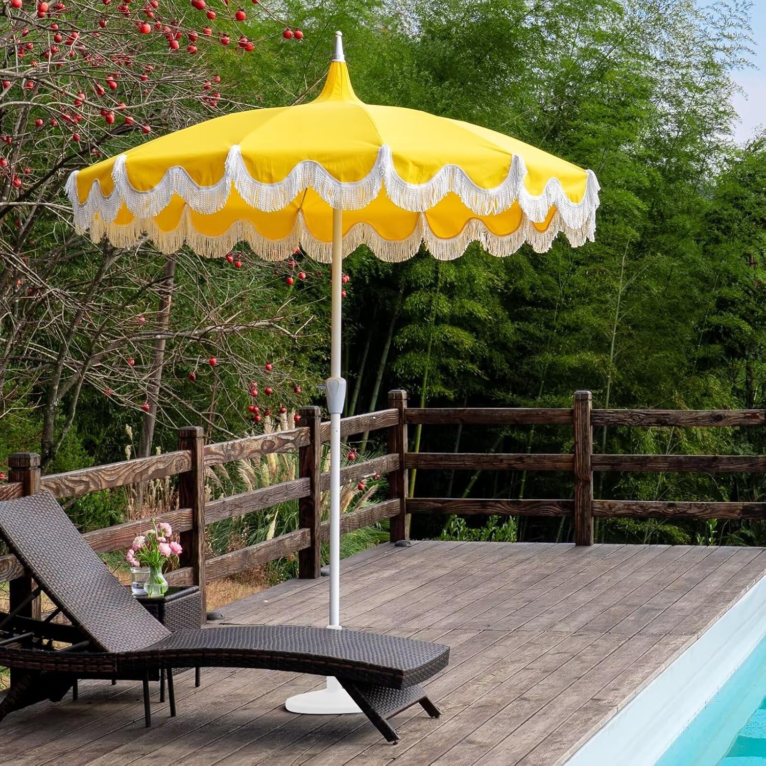 7.5ft Pagoda Patio Umbrella with Fringe, UPF50+ Tassel Umbrella with Crank & Fiberglass Ribs, Holiday Outdoor Umbrella for Garden Pool Lawn Yard Table