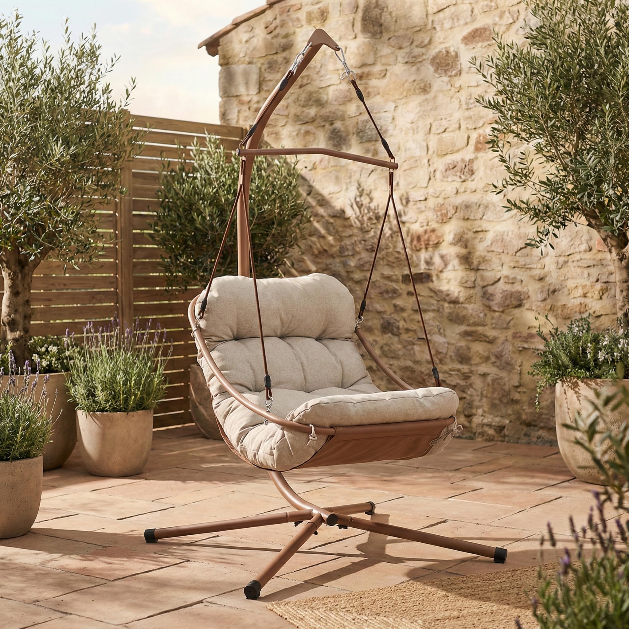 Brigros - Poltrona Sospesa Essentia Mocha Mousse con Cuscino Beige Idrorepellente, Sedia Pensile da Giardino con Struttura in Acciaio Zincato, 109x112,5x197 cm