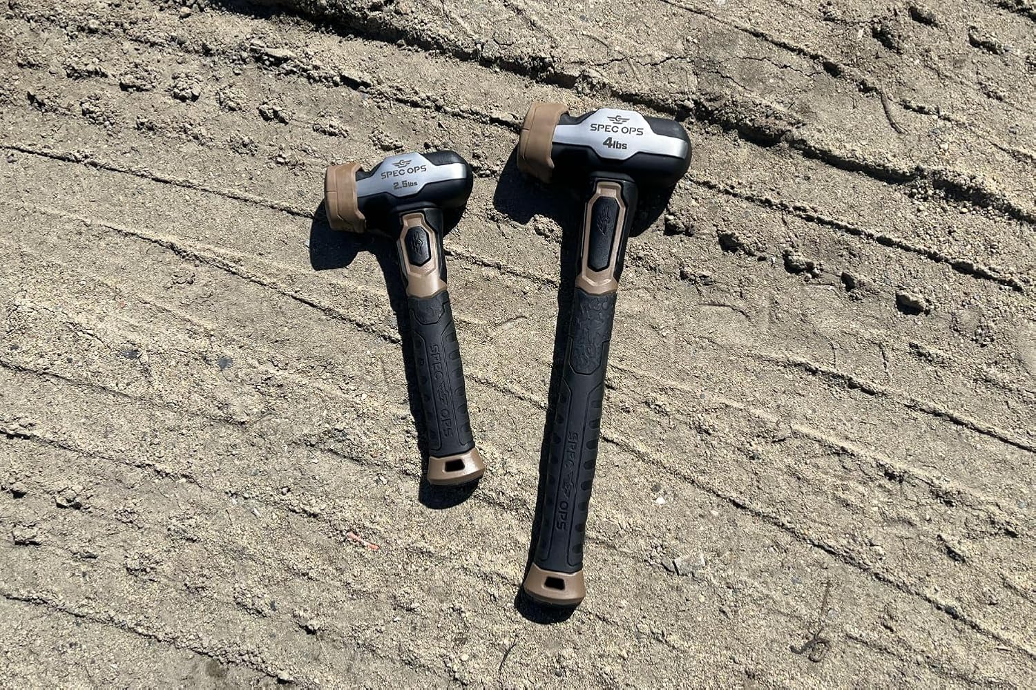 Spec Ops Tools Engineering Hammer, 2.5 lb Sledge hammer with Removable Soft Mallet Cap & Bi-Material Shock Absorbing & Vibration Dampening Handle, 3% Donated to Veterans, Black/Tan