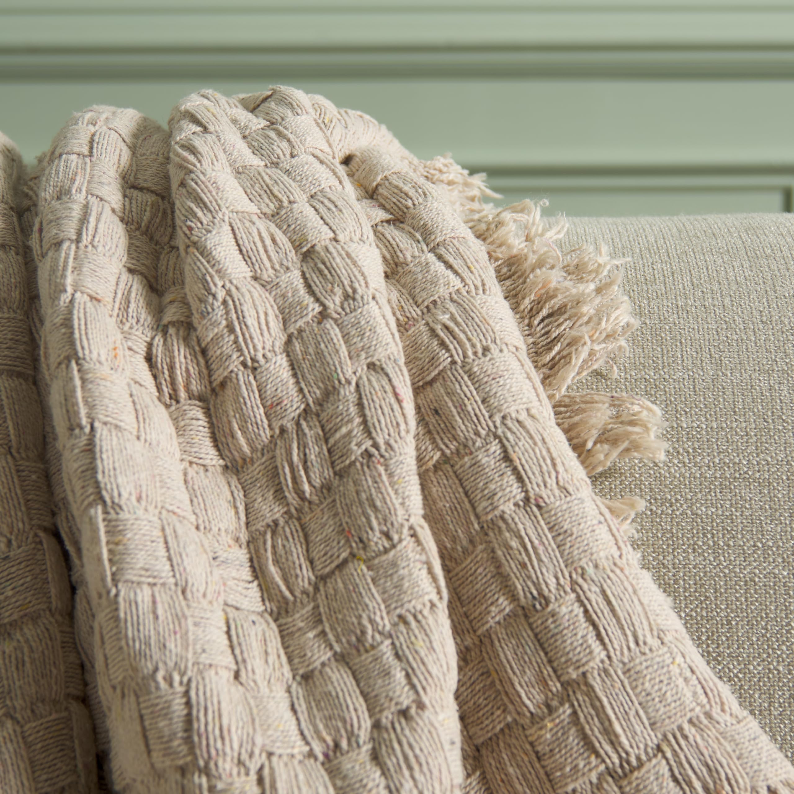Amazon.com: SAFAVIEH Home Collection Inaya Ivory 51 x 67 Cotton