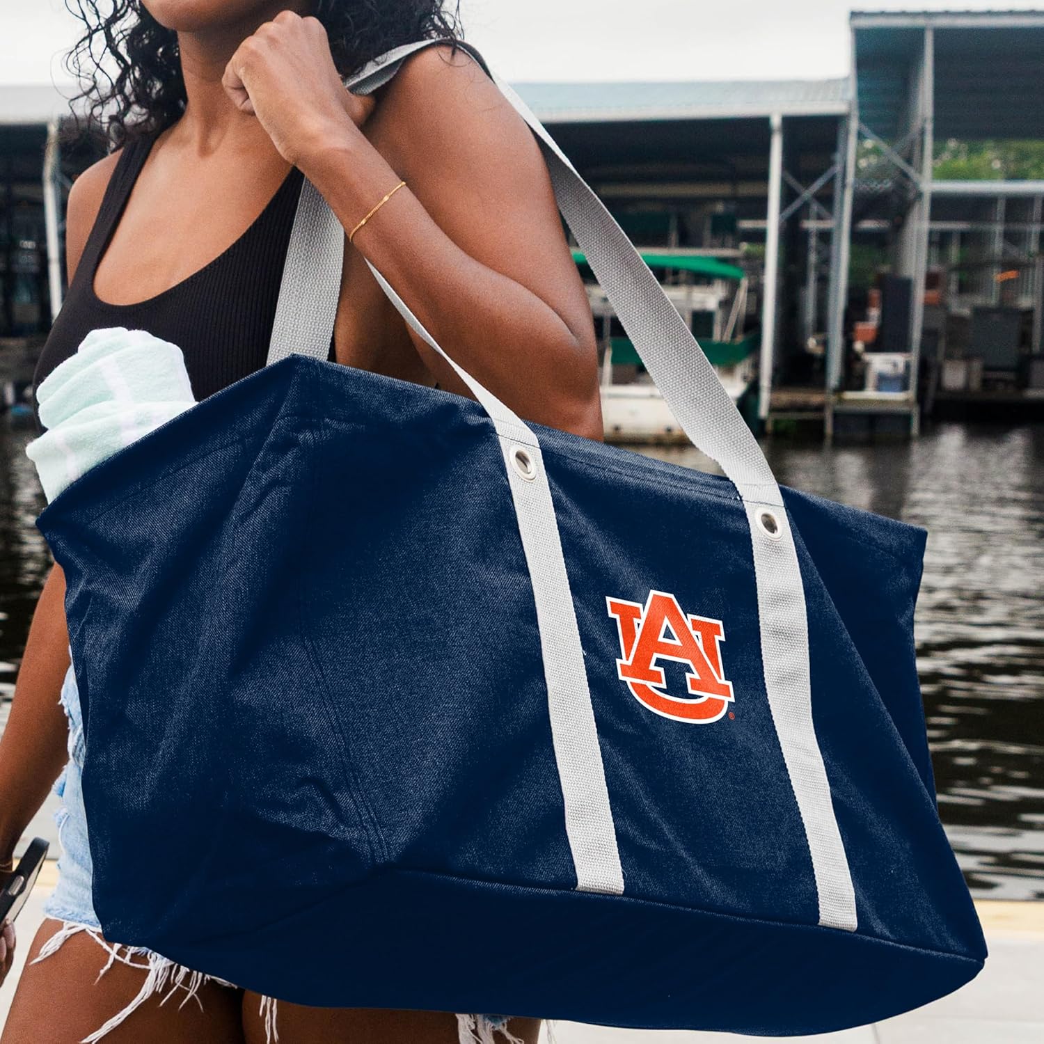 Logo Brands NCAA Auburn Tigers Unisex Crosshatch Picnic Caddy – Multipurpose Oversized Tote with Reinforced Handles, Team Logo, and Interior Pocket